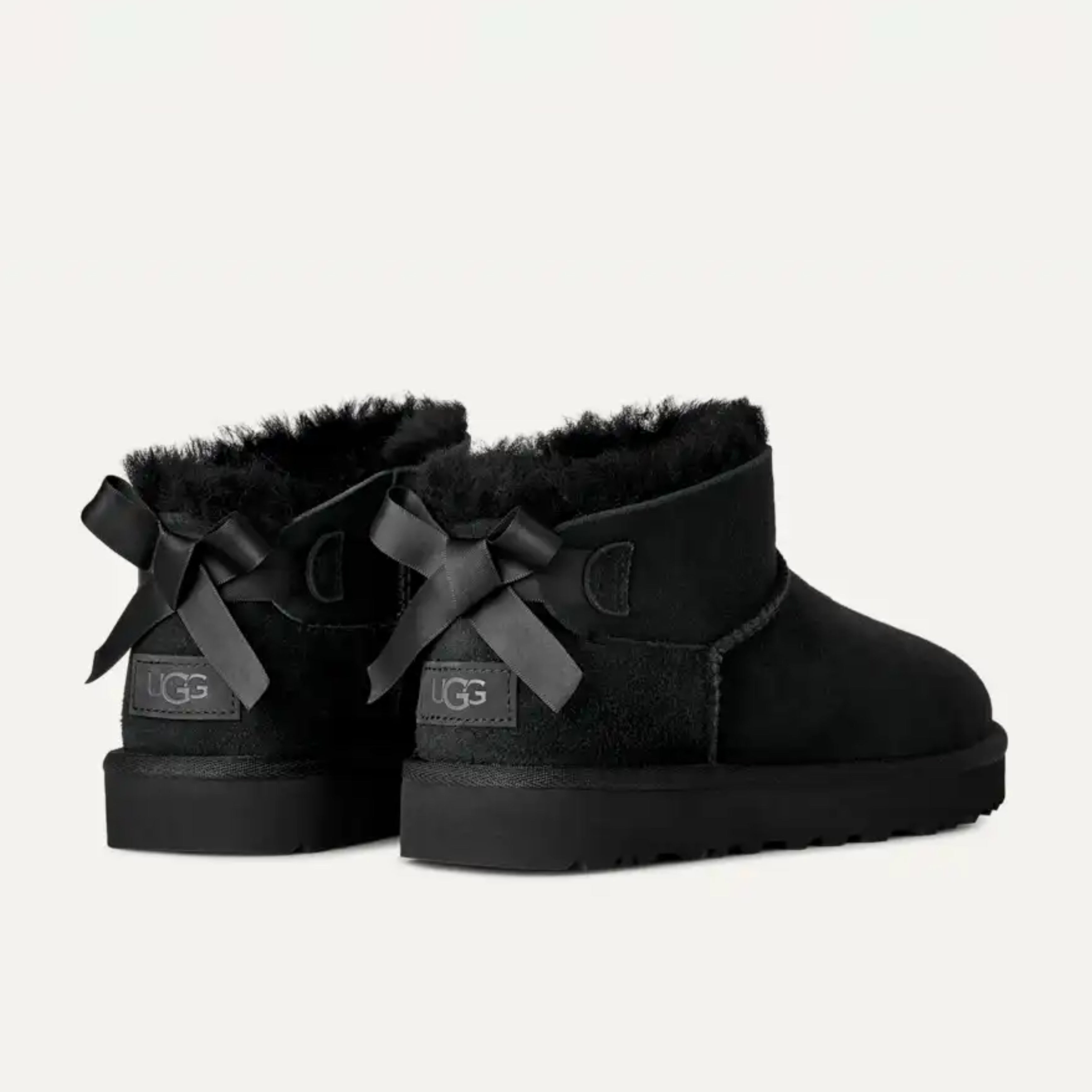 UGG Ultra Mini Bailey Bow Boots