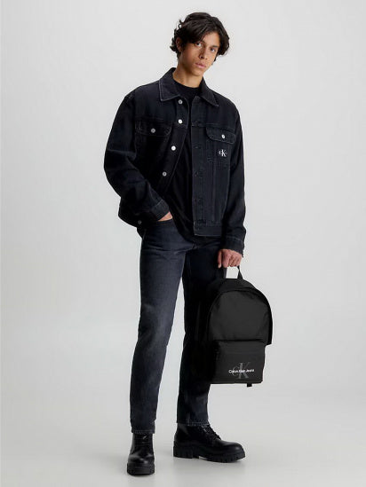 Мъжка раница Men’s rucksack Calvin Klein
K50K511100 Black lifestyle view 2
