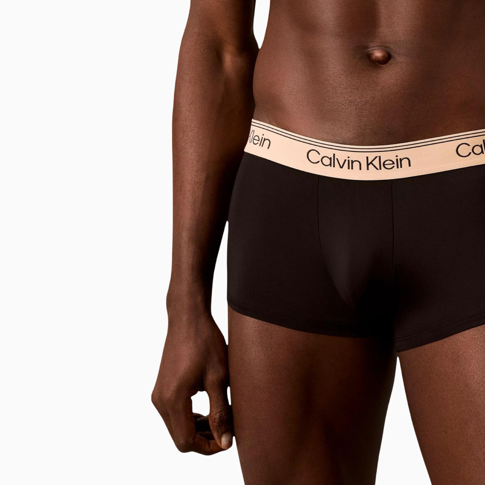 Мъжки боксерки Calvin Klein 3-pack boxers LV00NB4409 3ZZ Close-Up