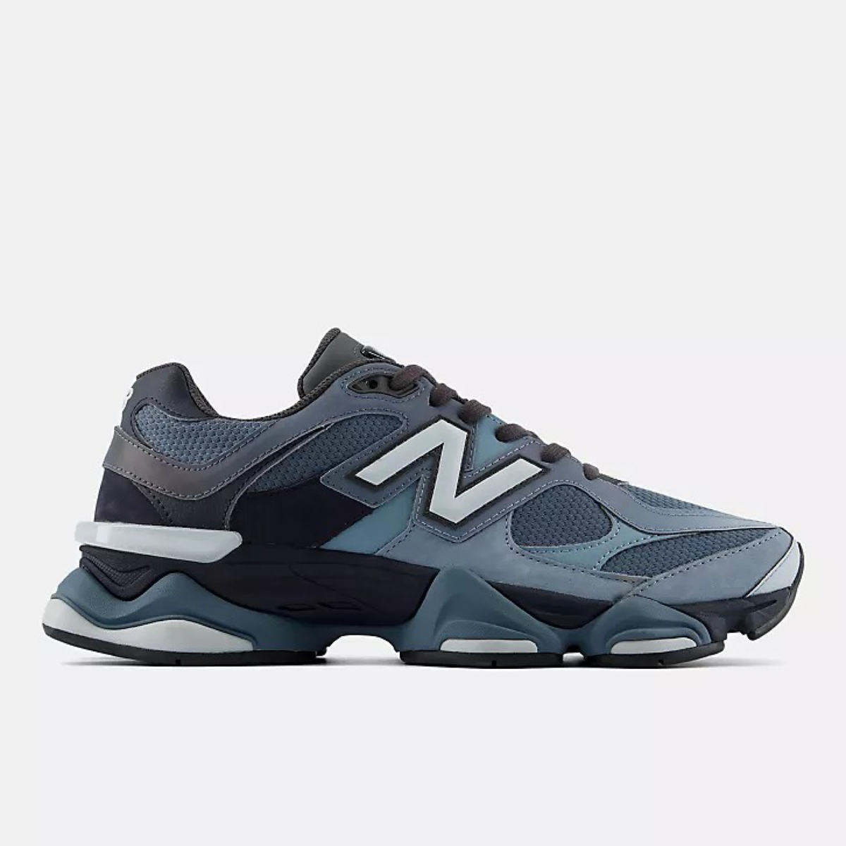Мъжки маратонки New Balance 9060 Men Sneakers U906043A Lateral View
