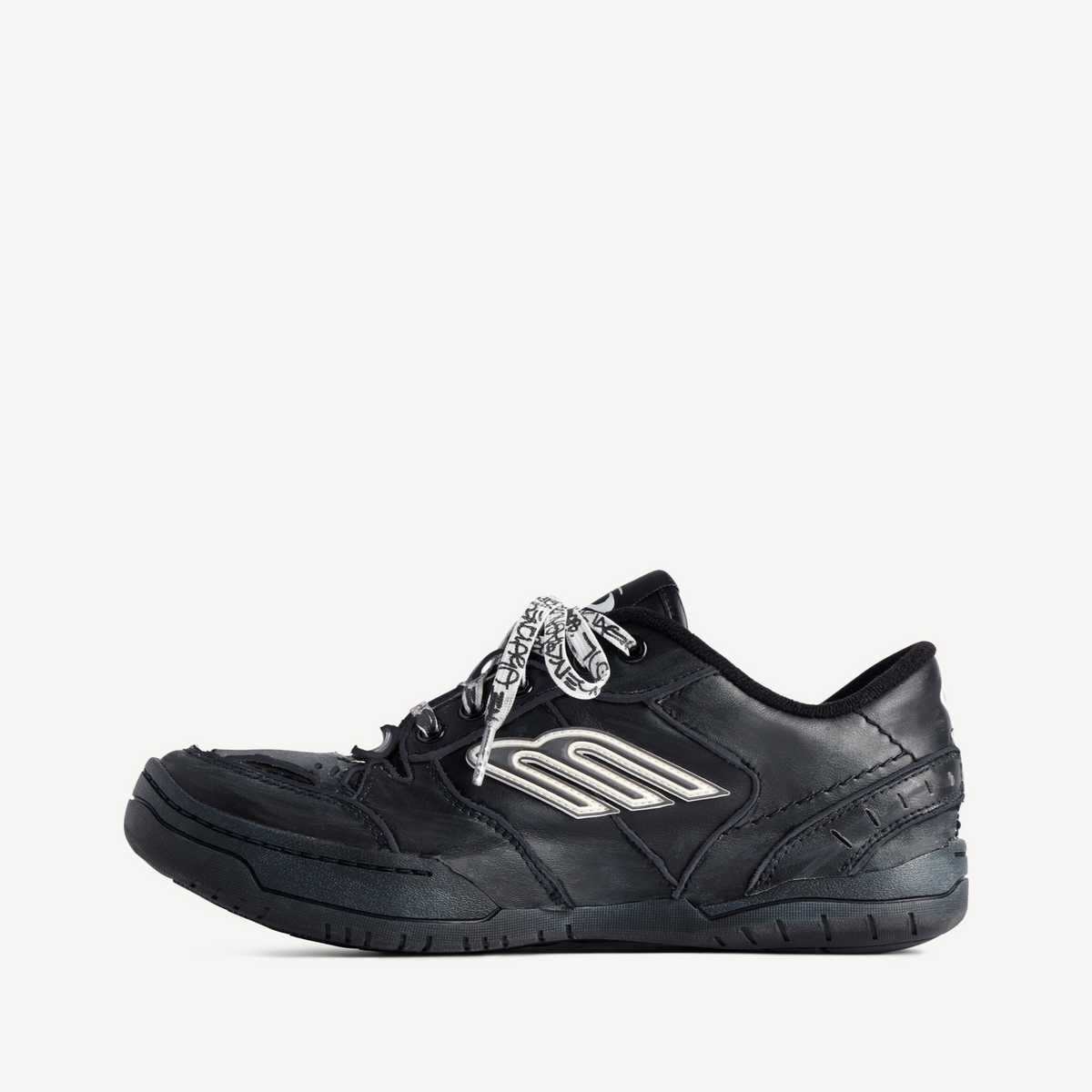 Balenciaga Hamptons Worn-Out Sneakers 841765WCURB1000 Medial View