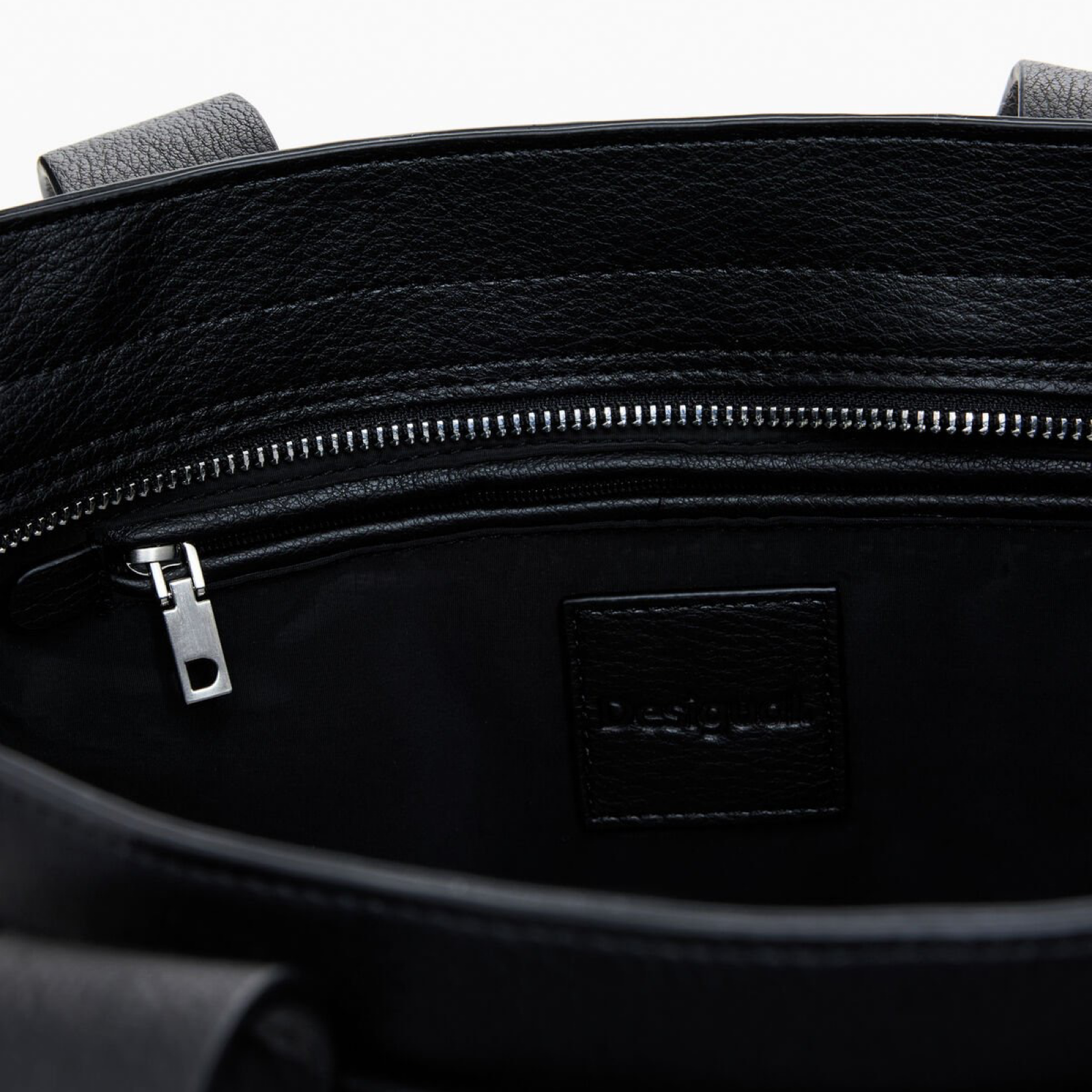 Дамска шопър чанта Desigual Shopper Bag 25WAXPA5 Inside View