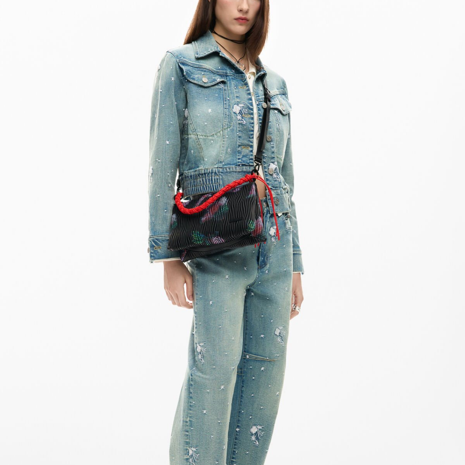 Дамска чанта Desigual Women Handbag 26SAXPAL 2000U Model View