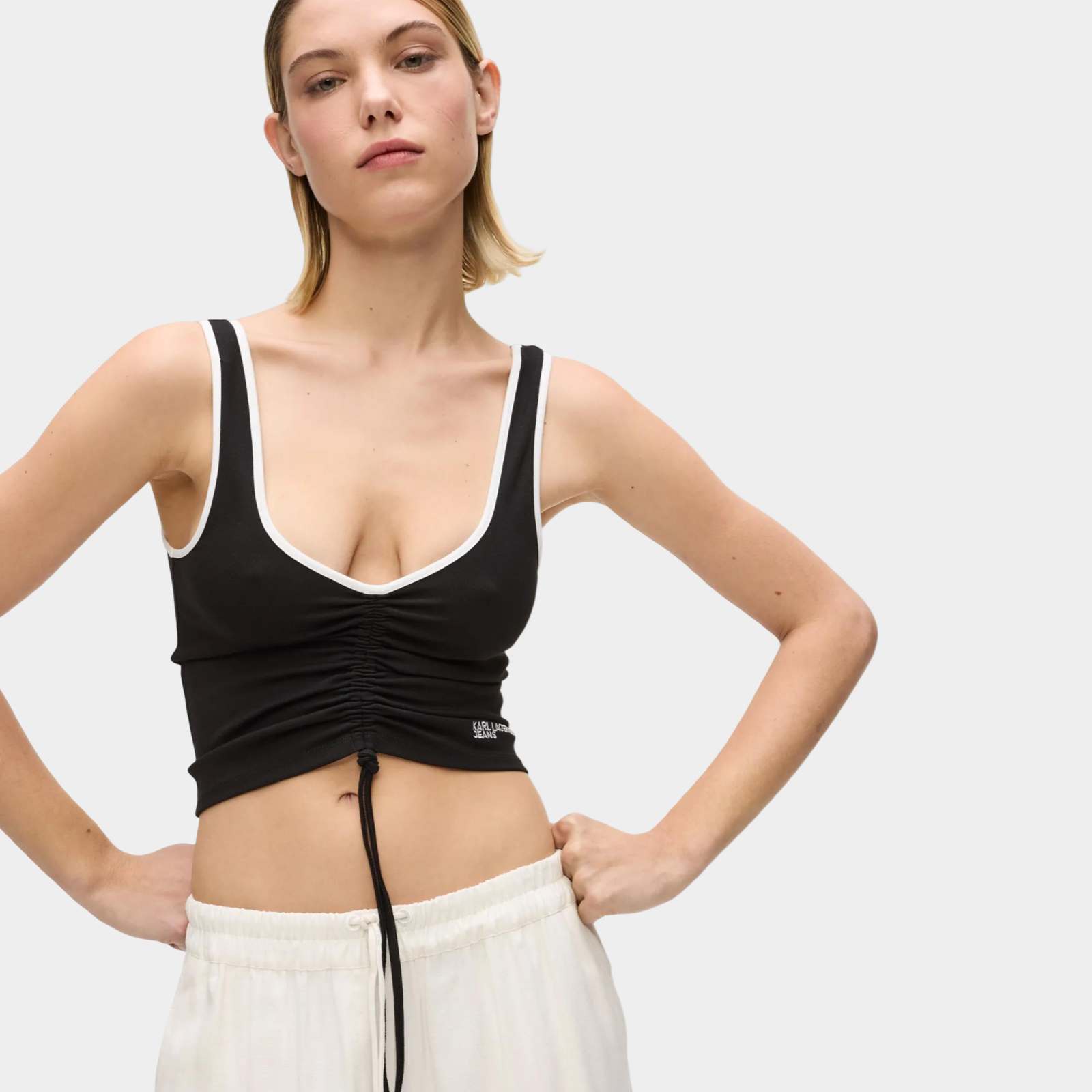 Дамски топ Karl Lagerfeld Jeans Women Crop Top B2W17051 999 Close-Up