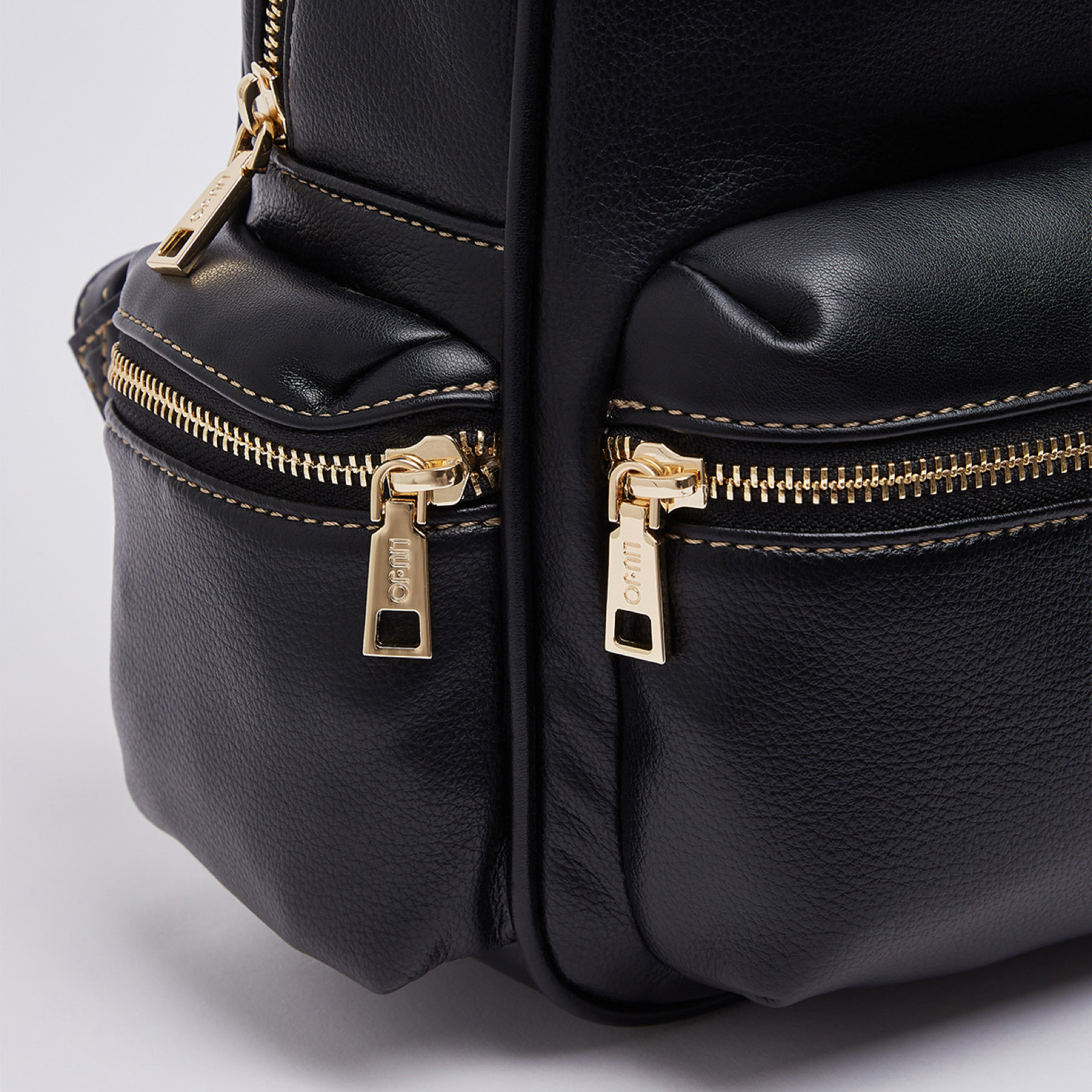 Дамска раница Liu Jo Women Rucksack AF6136 E1120 22222 Close-Up