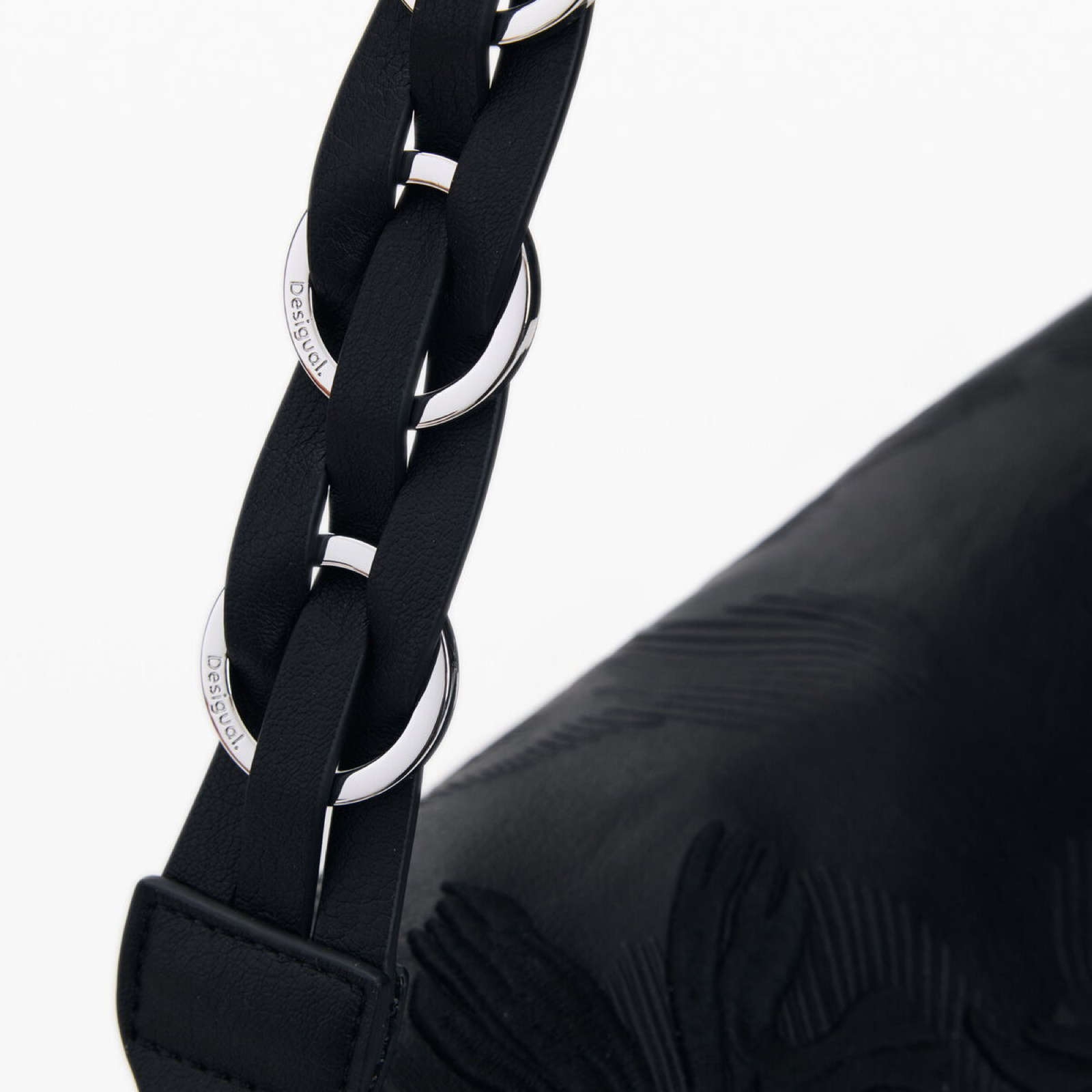 Дамска чанта Desigual Women Rucksack 26SAKP31 2000U Close-Up