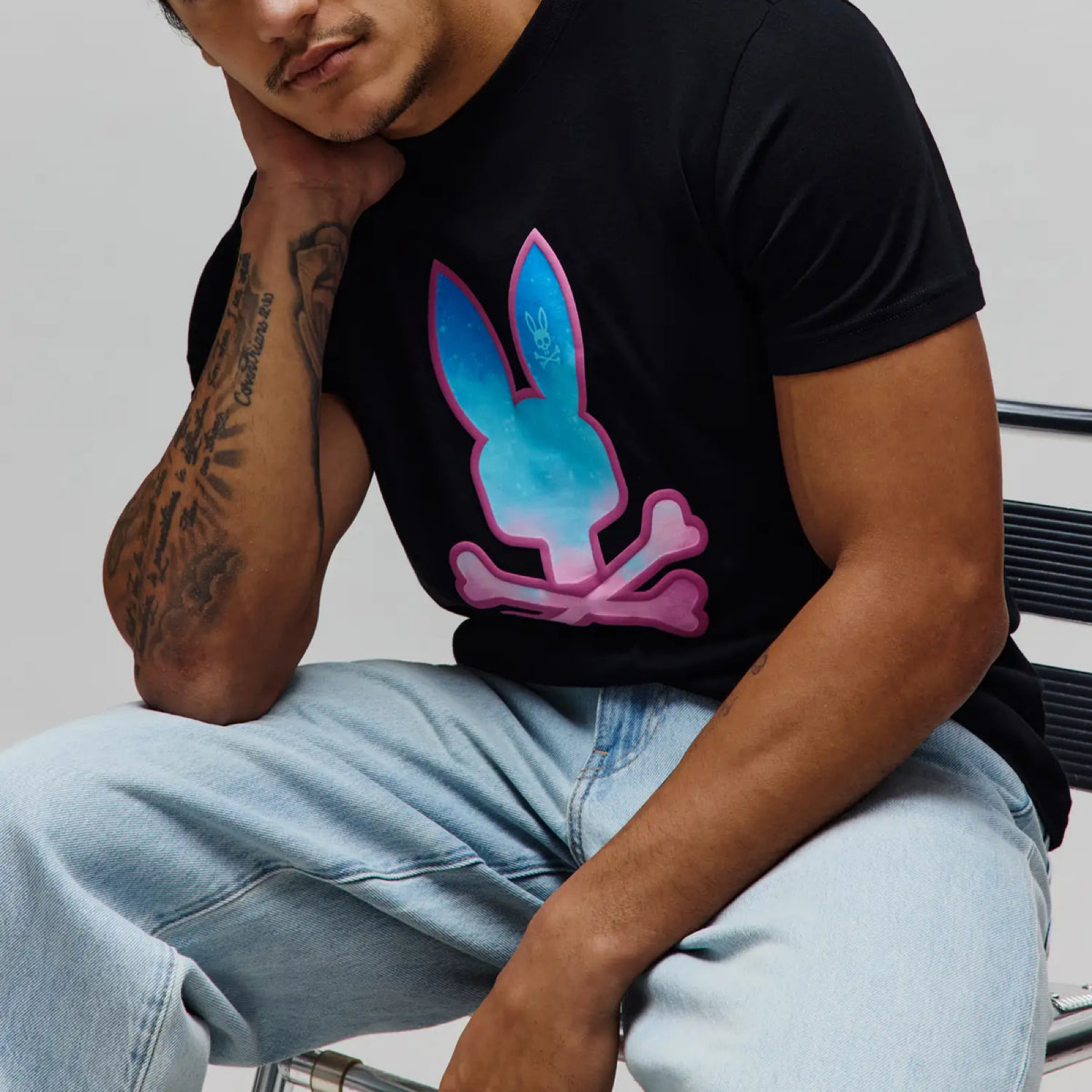Мъжка тениска Psycho Bunny Men T-shirt MT0200237 001 Side View