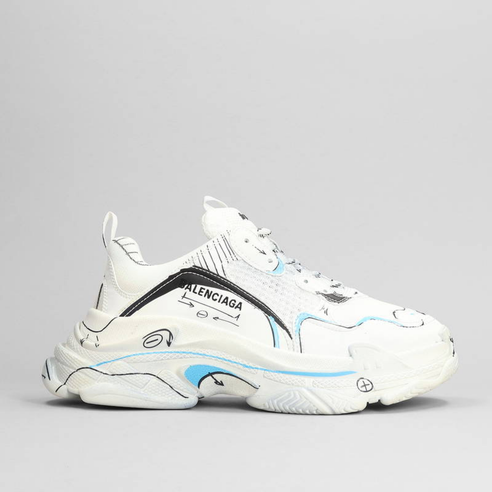 Balenciaga Triple S Men Sneakers Lateral View