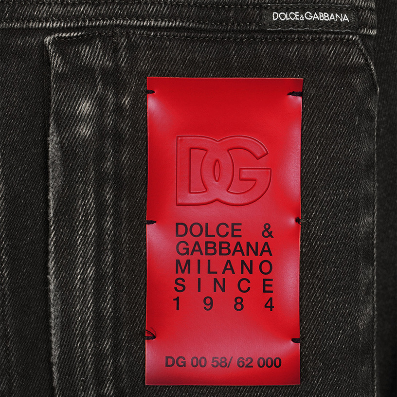 Мъжки черно дънково яке Dolce & Gabbana Men Denim Jacket Close-Up