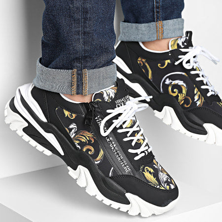 Мъжки маратонки Men’s sneakers Versace Jeans Couture Trail Trek 78YA3SI5 ZSC57 G89 Black / Gold lifestyle view