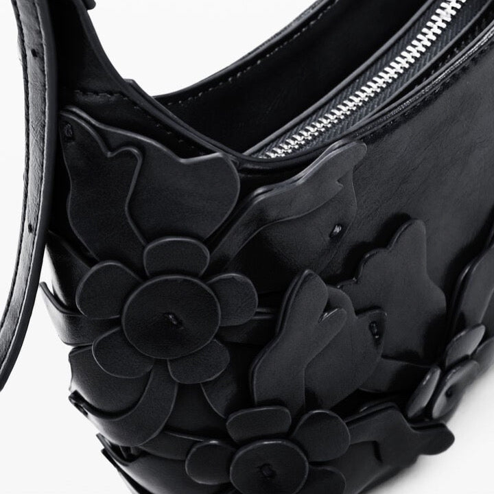 Дамска чанта Desigual women’s shoulder bag 26SAXPC8 2000 Close-up