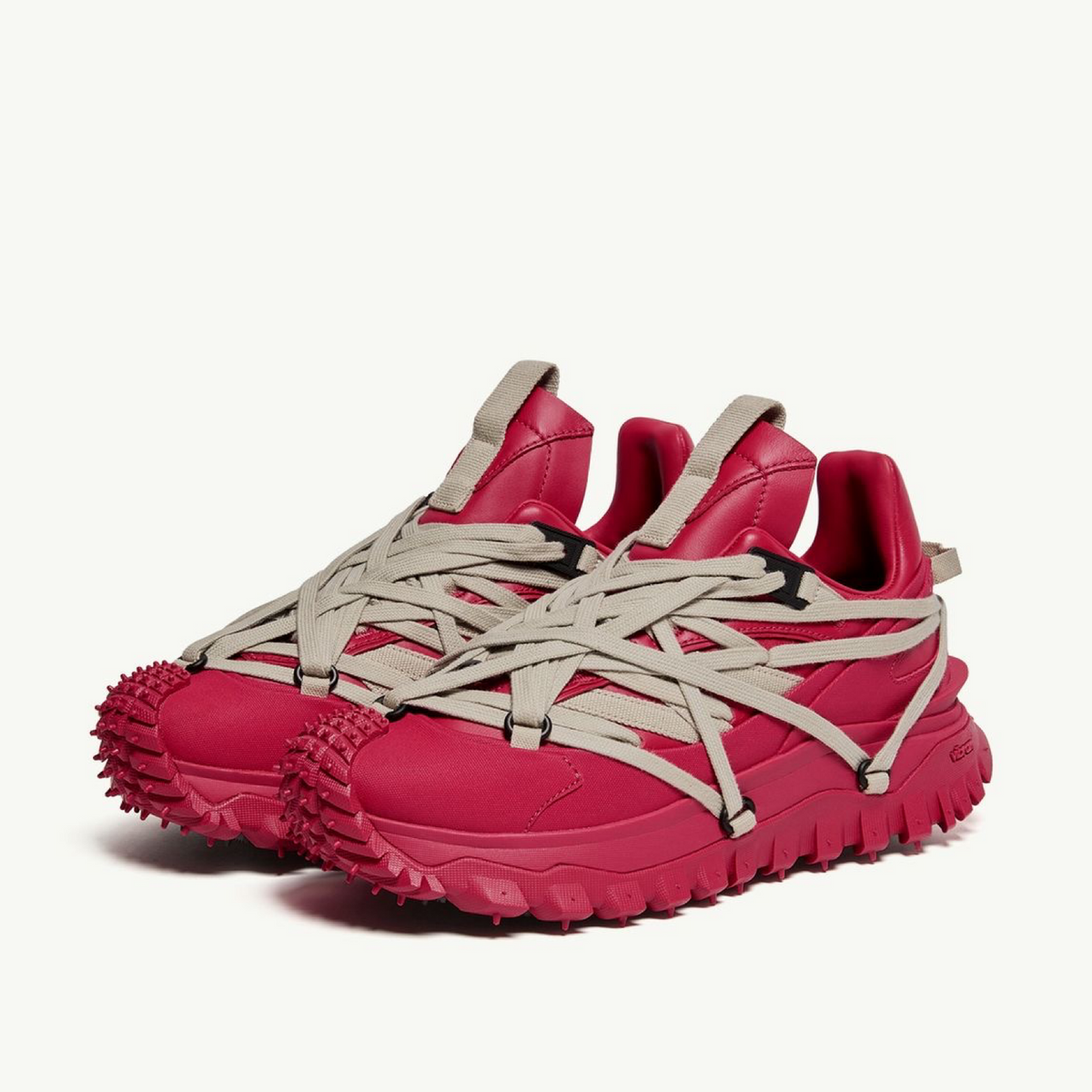 Moncler + Rick Owens Trailgrip Megalace Sneakers L109N4M00010M4321451 Lateral View