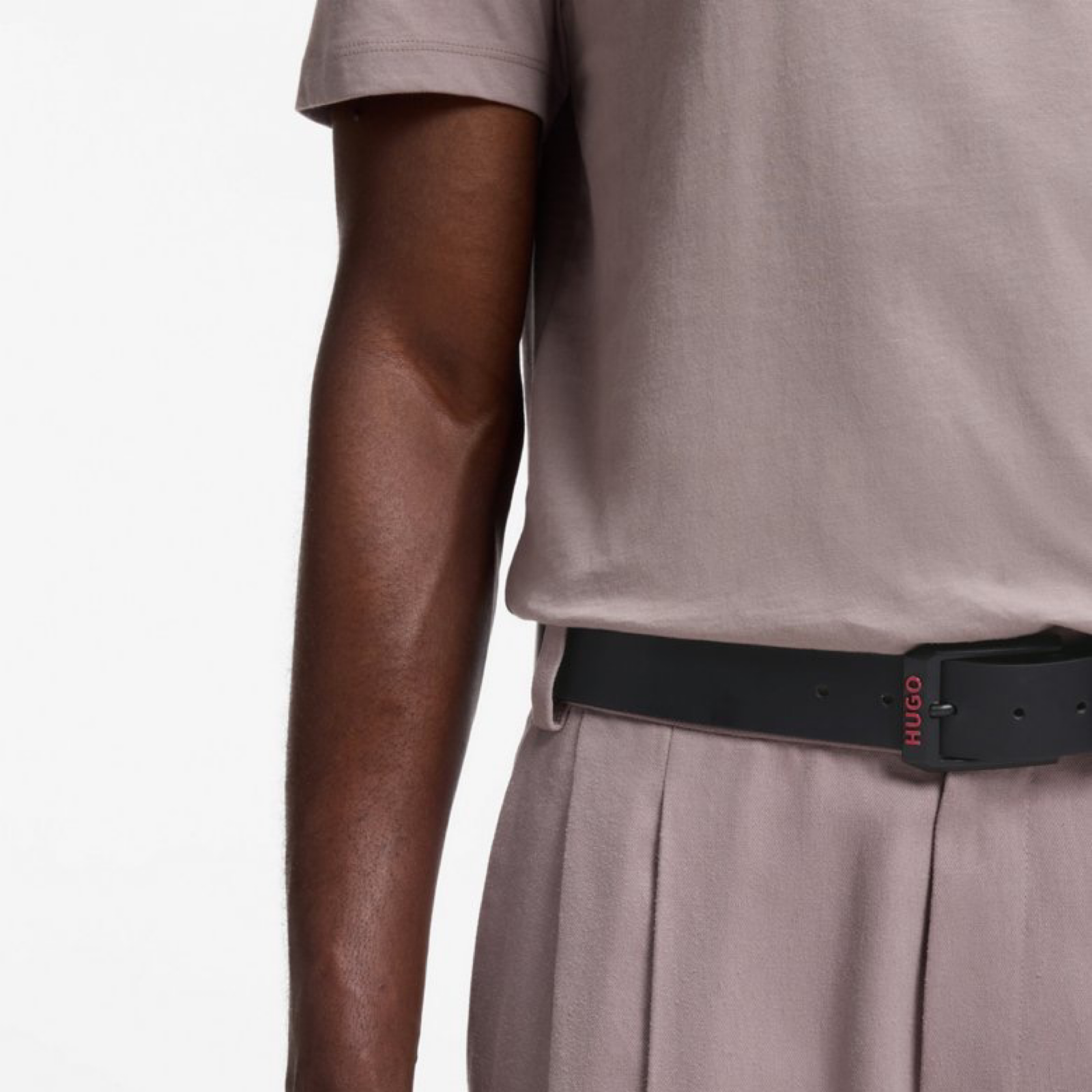 Мъжки колан Hugo Men Belt 50542479 001 Model View