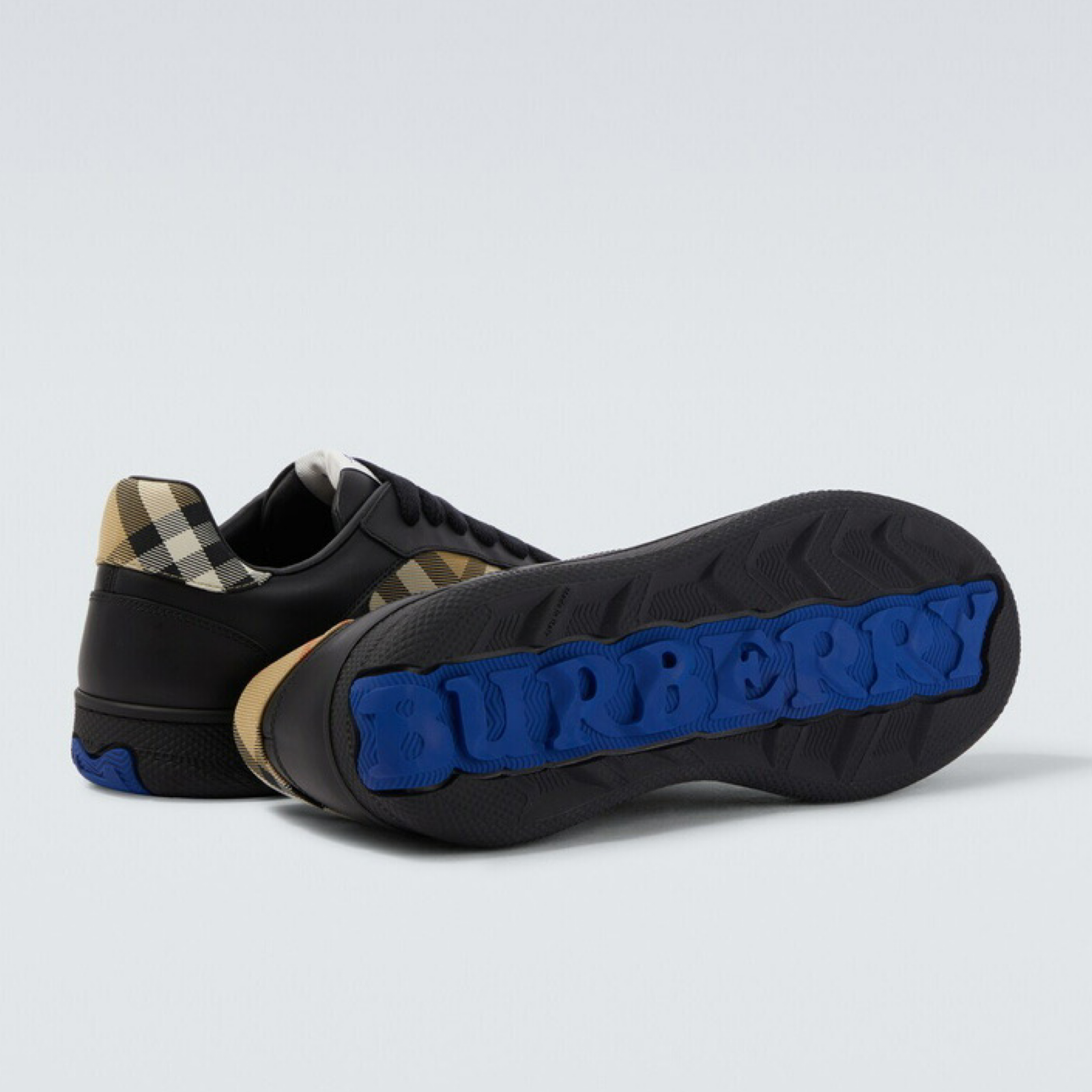 Burberry Check Men Sneakers Insole View