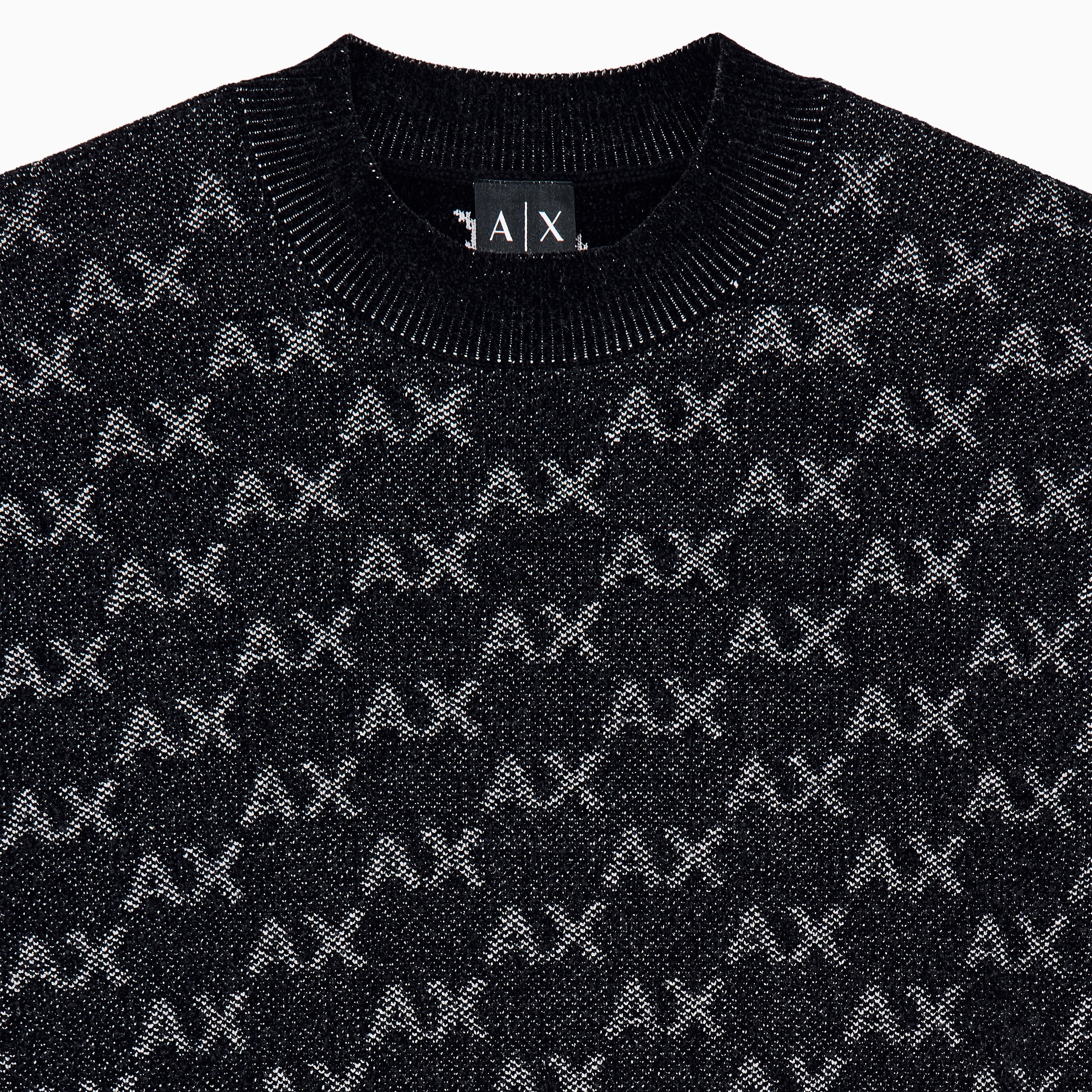 Мъжки пуловер Armani Exchange men’s knitwear XM002992 AF16916 FC356 Close-up 