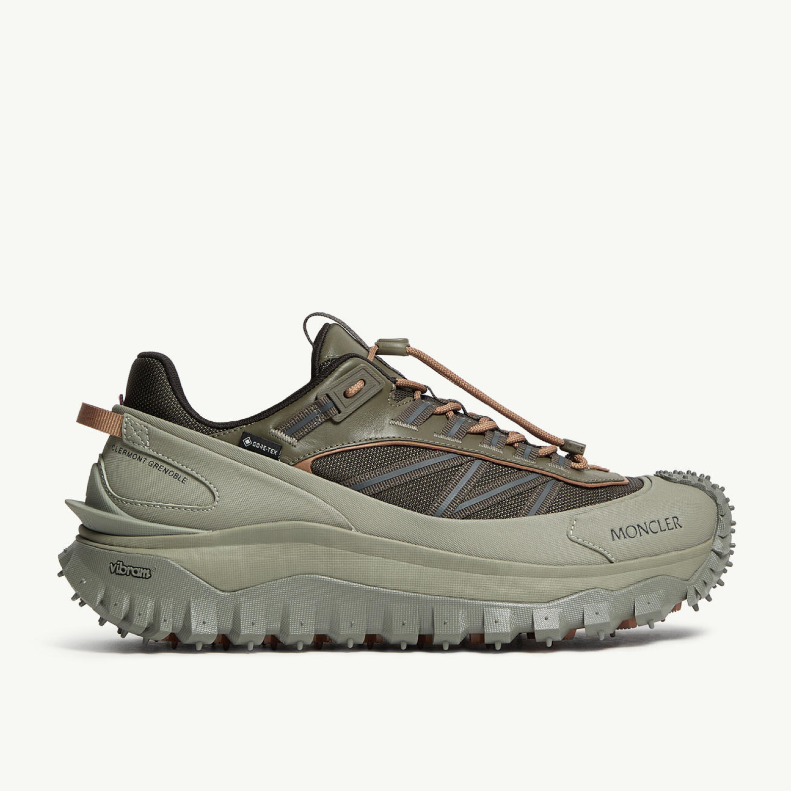 Moncler Trailgrip GTX Men Sneakers K209A4M00330M7208 Lateral View