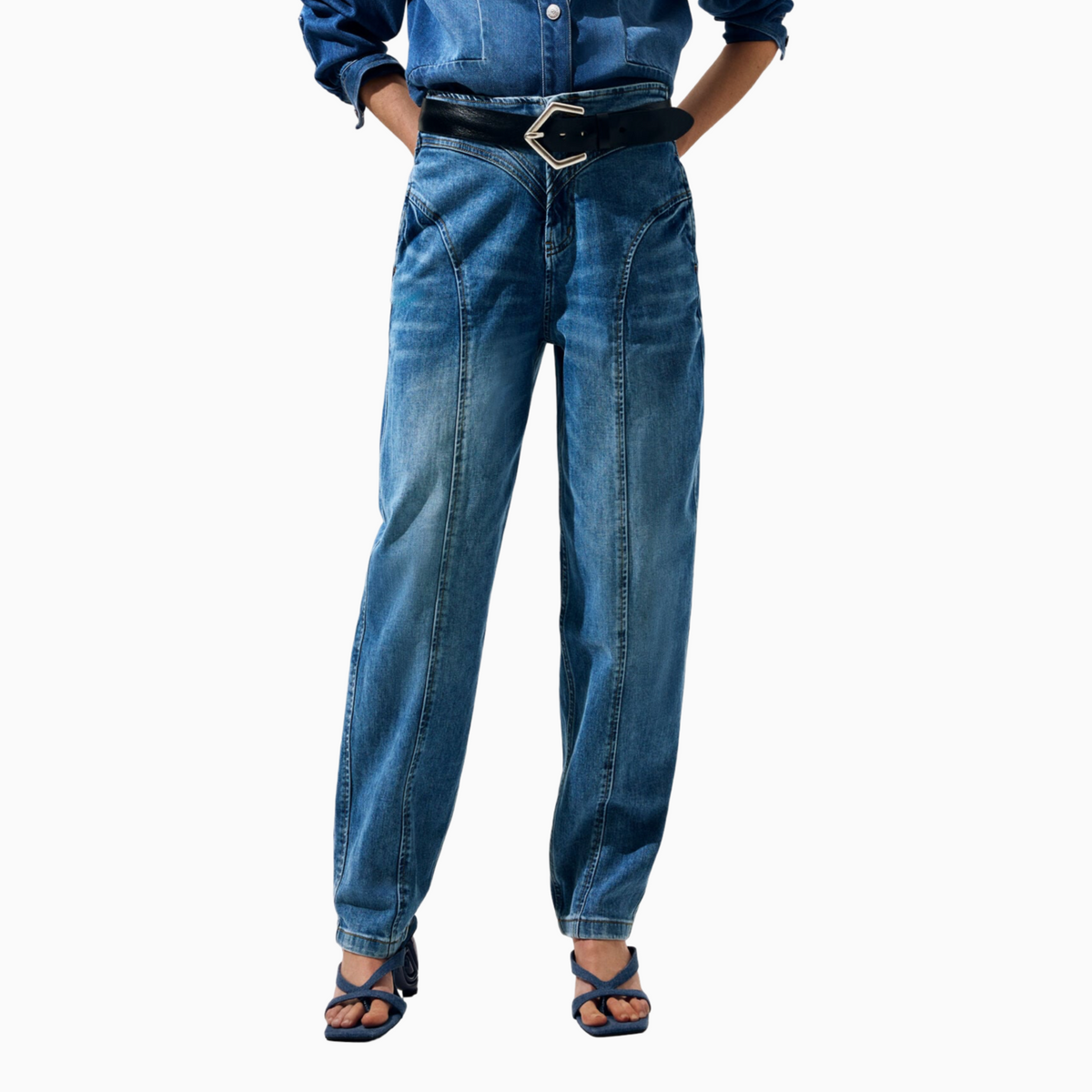 Дамски дънки Desigual Women Jeans 26SWDD41 5053 Front View