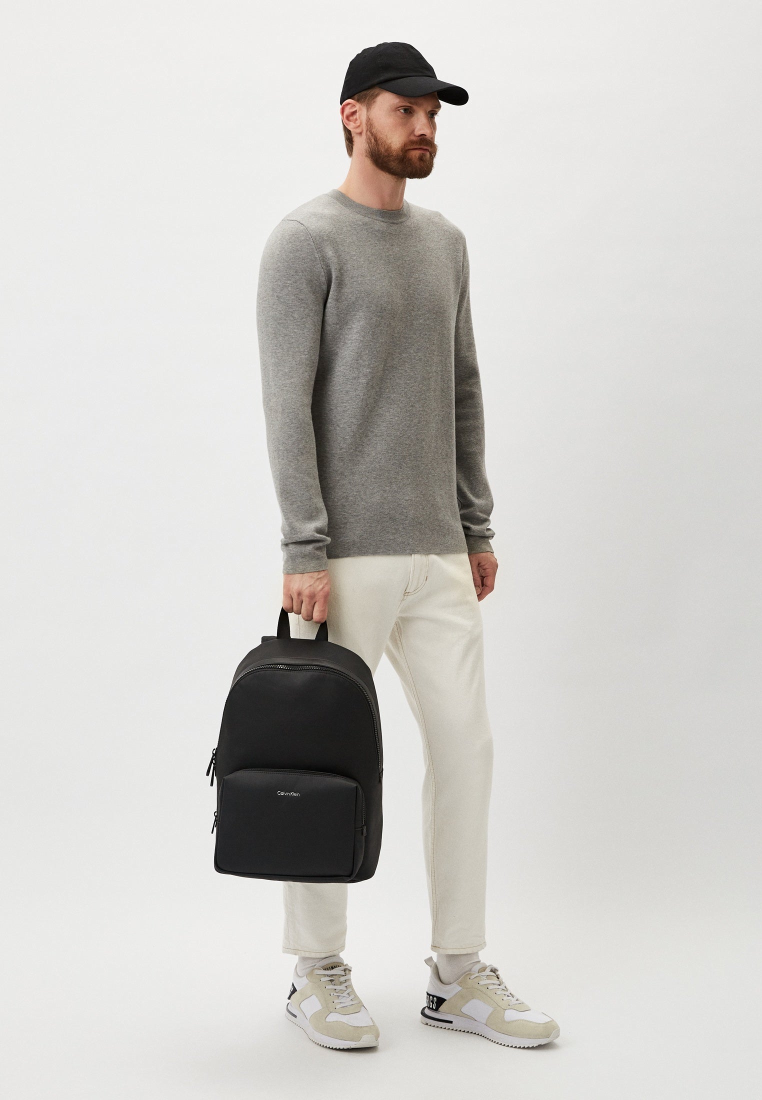 Мъжка раница Men’s rucksack Calvin Klein
K50K511220 Black lifestyle