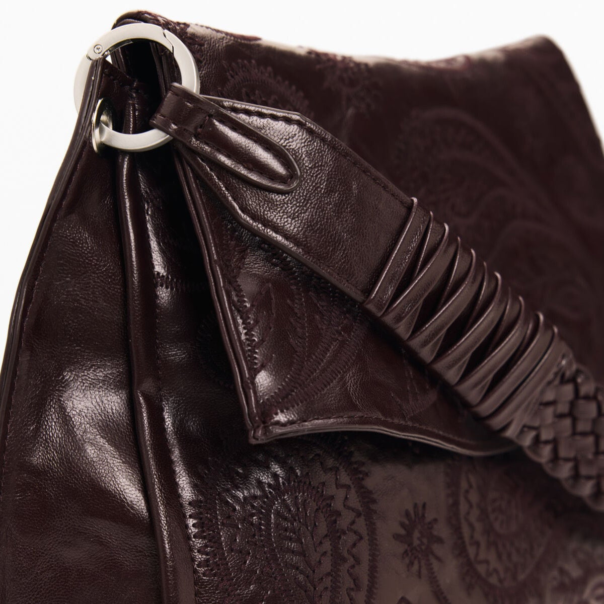 Дамска раница Desigual women’s rucksack 26WAKP28 3006 Close-up 