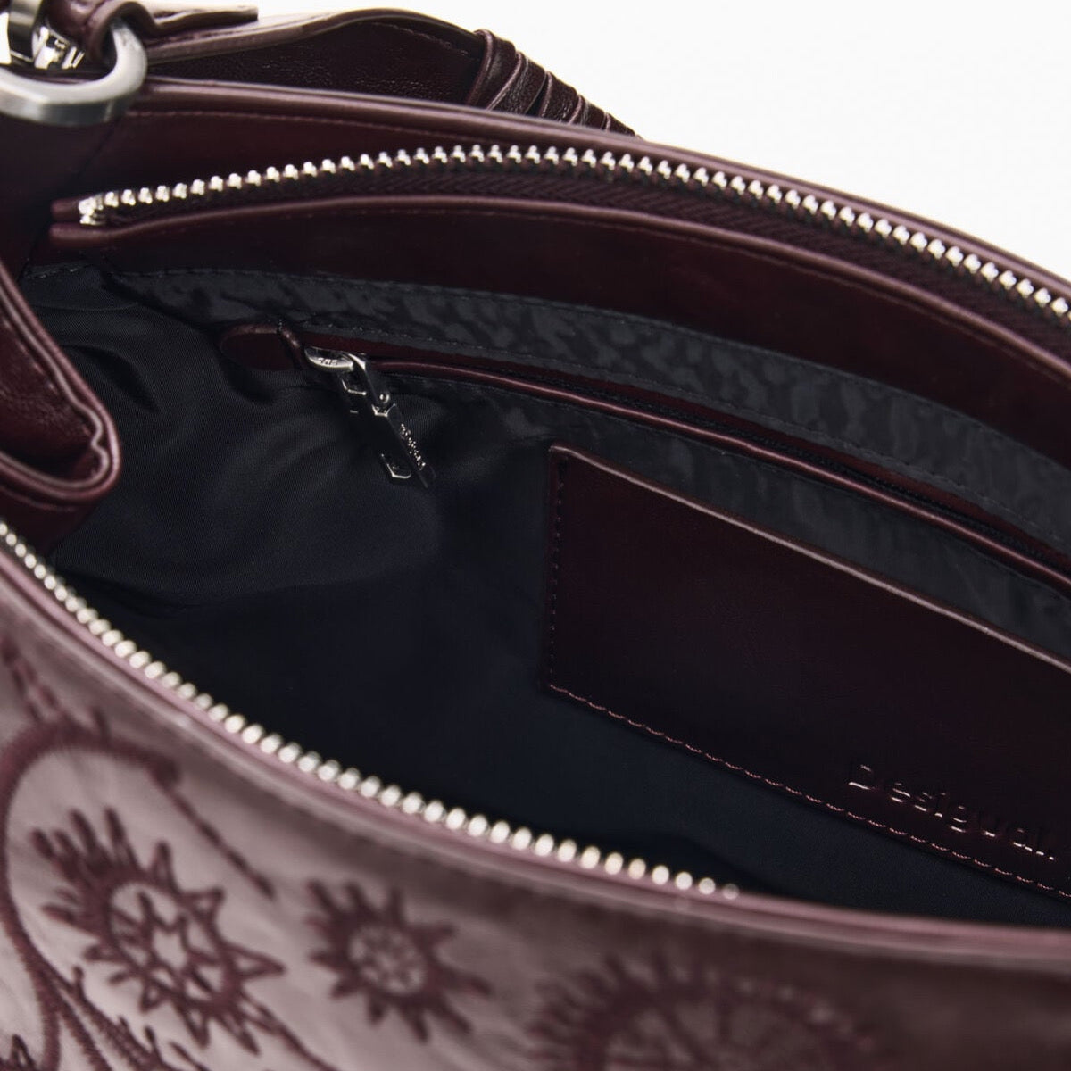 Дамска чанта Desigual women’s shoulder bag 26WAXP60 3006 Inside view 