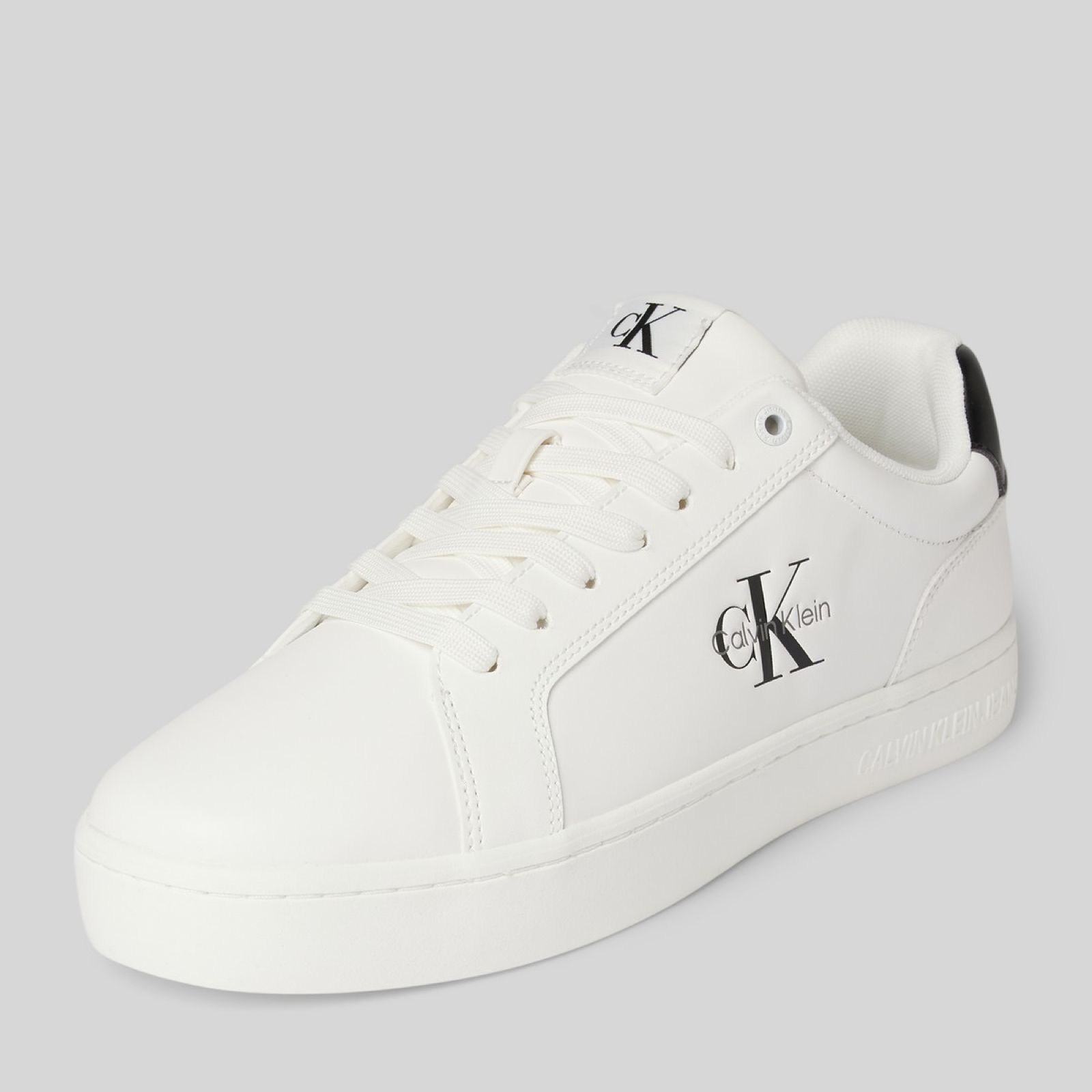 Мъжки кецове Calvin Klein Jeans YM0YM01369 Lateral View