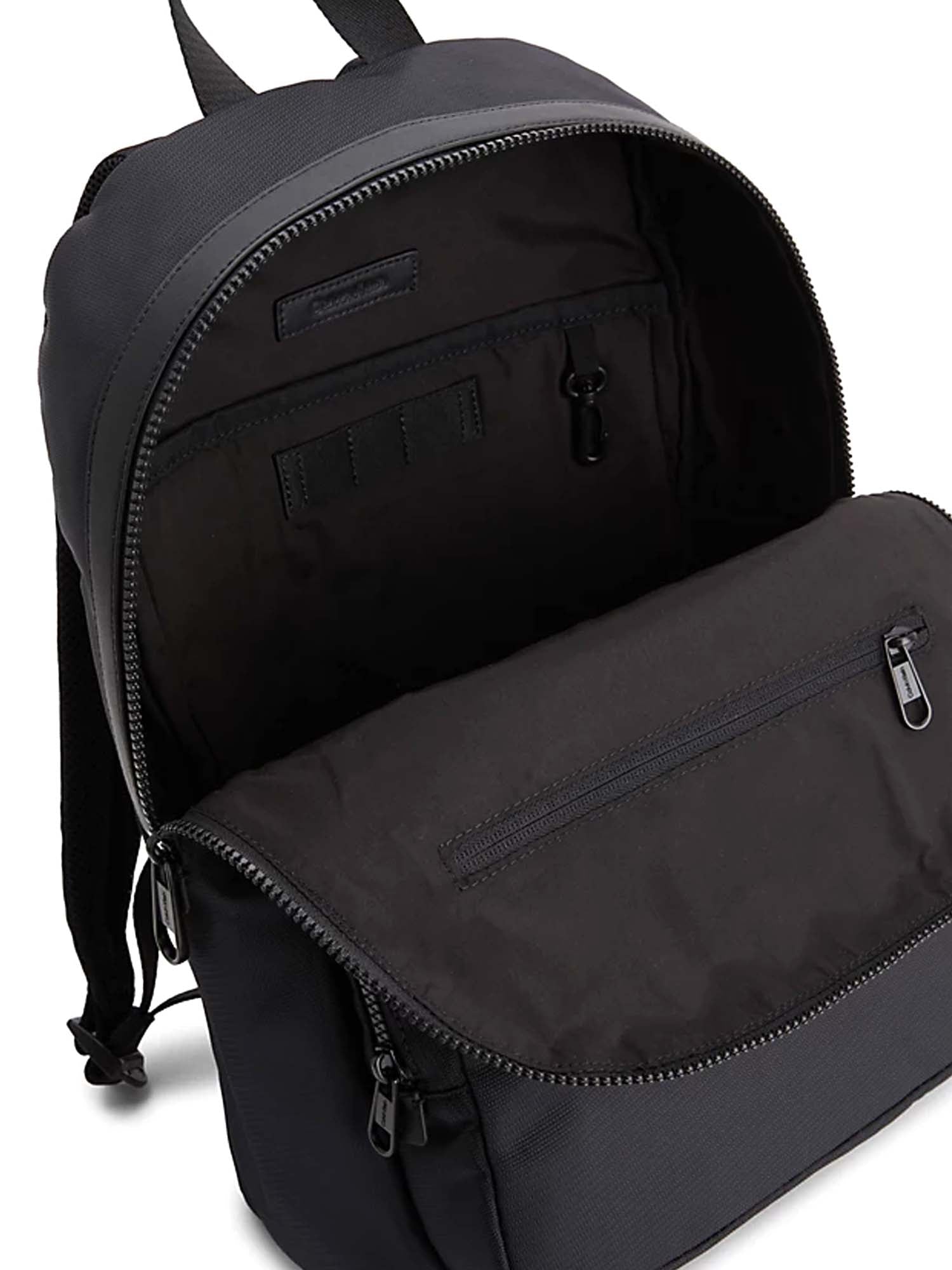 Дамска раница Men’s polyester rucksack Calvin Klein K50K510262 Black inside view