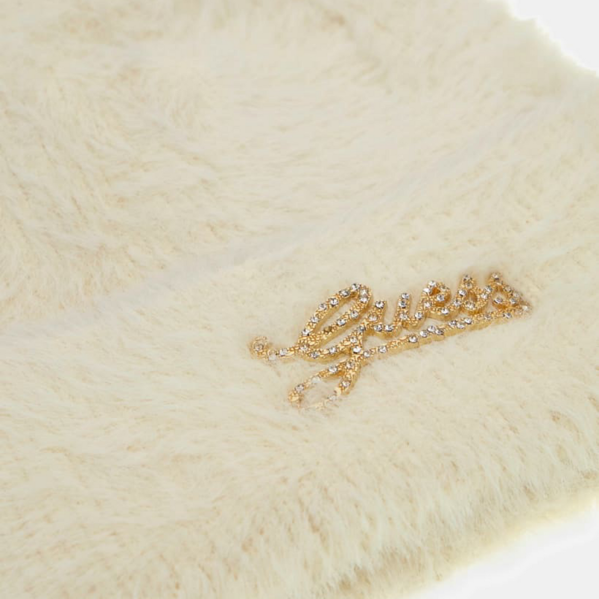 Дамска бежова зимна шапка Guess Women Knittted Beanie AW5633POL01 BTC Close-Up