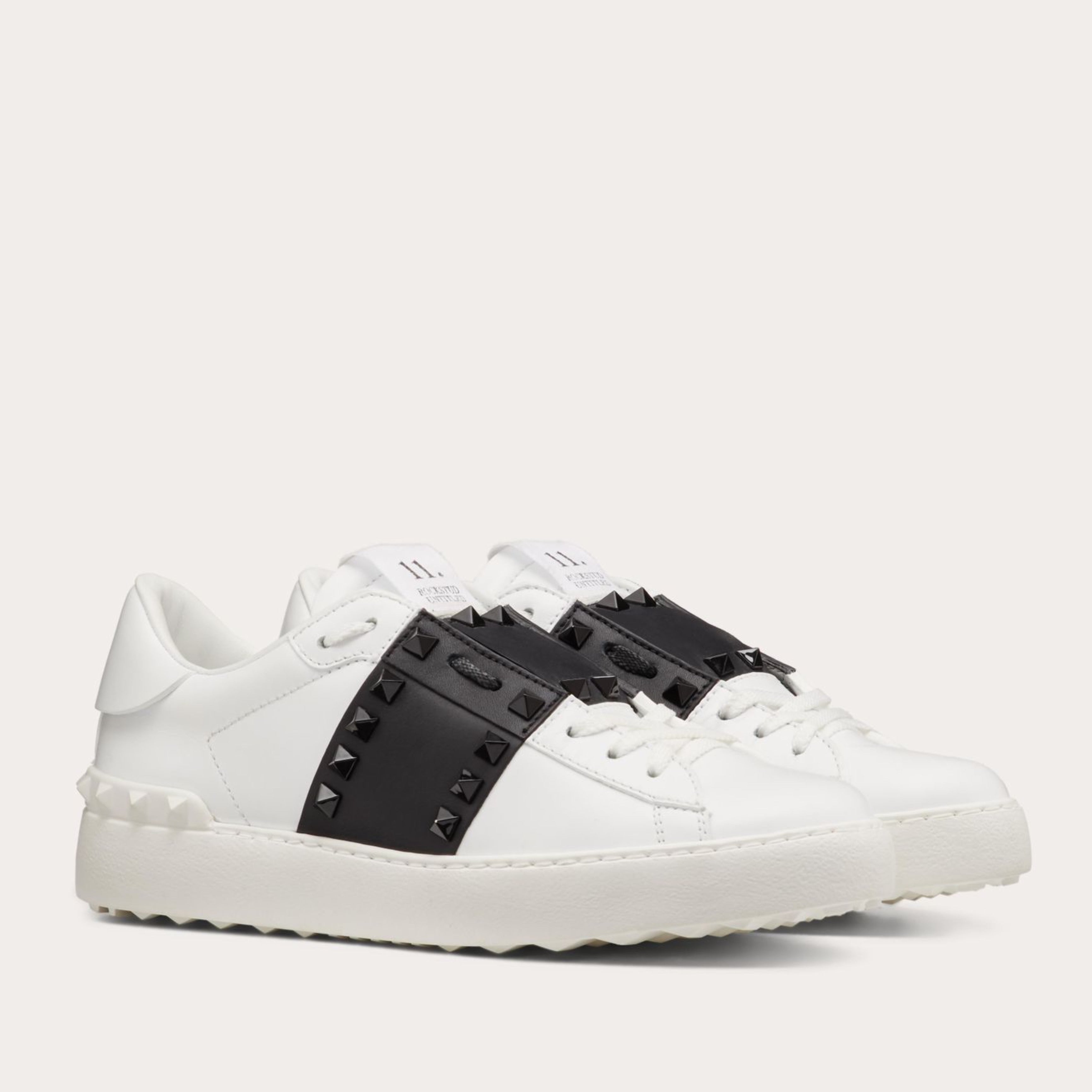 Дамски луксозни кецове Women’s rockstars untitled sneakers Valentino Garavani 5W2S0A01LTU_A01 two pairs view