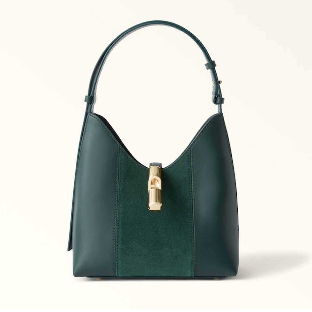 Дамска чанта Furla Goccia S Shoulder Bag WB01979 BX3158 1007 5137S Front View
