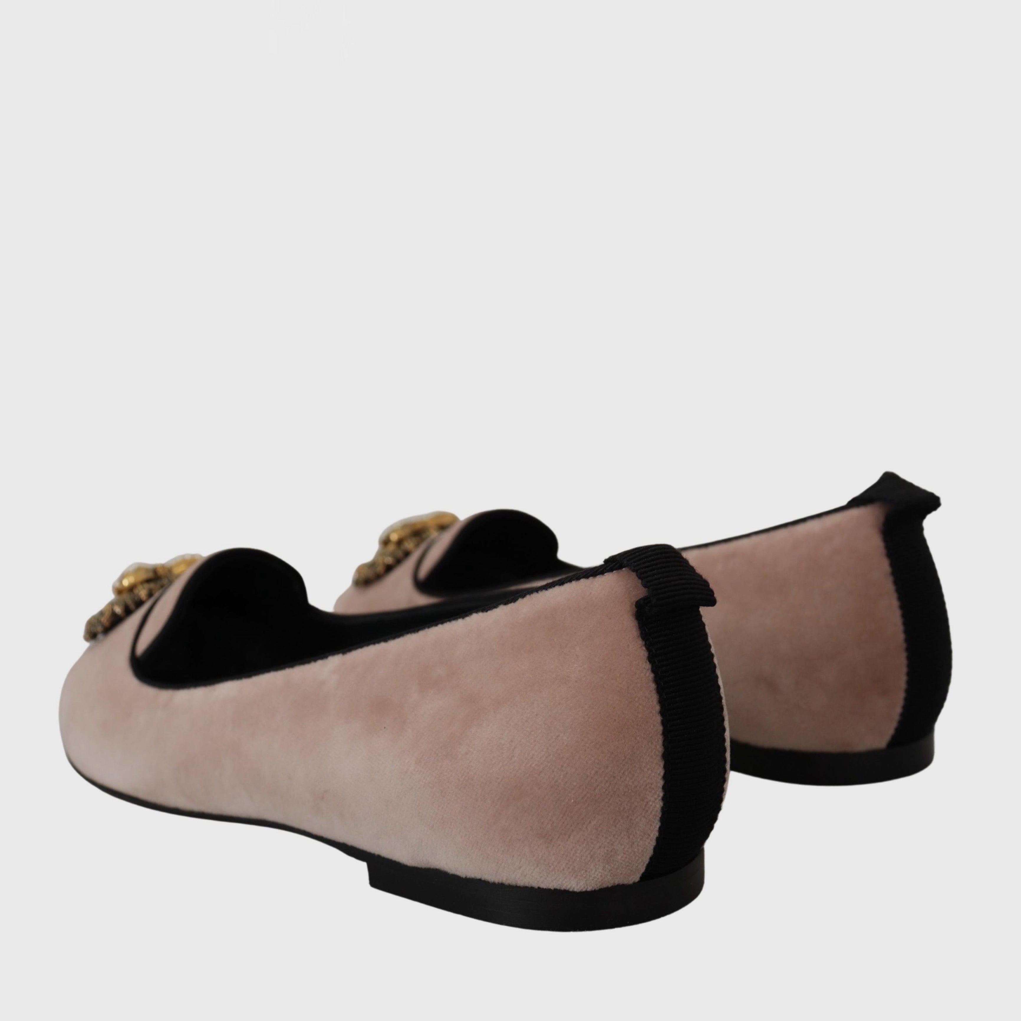 Дамски луксозни кадифени мокасини лоуфъри в розово DOLCE & GABBANA
Women’s Luxury Pink Velvet Devotion Loafers 