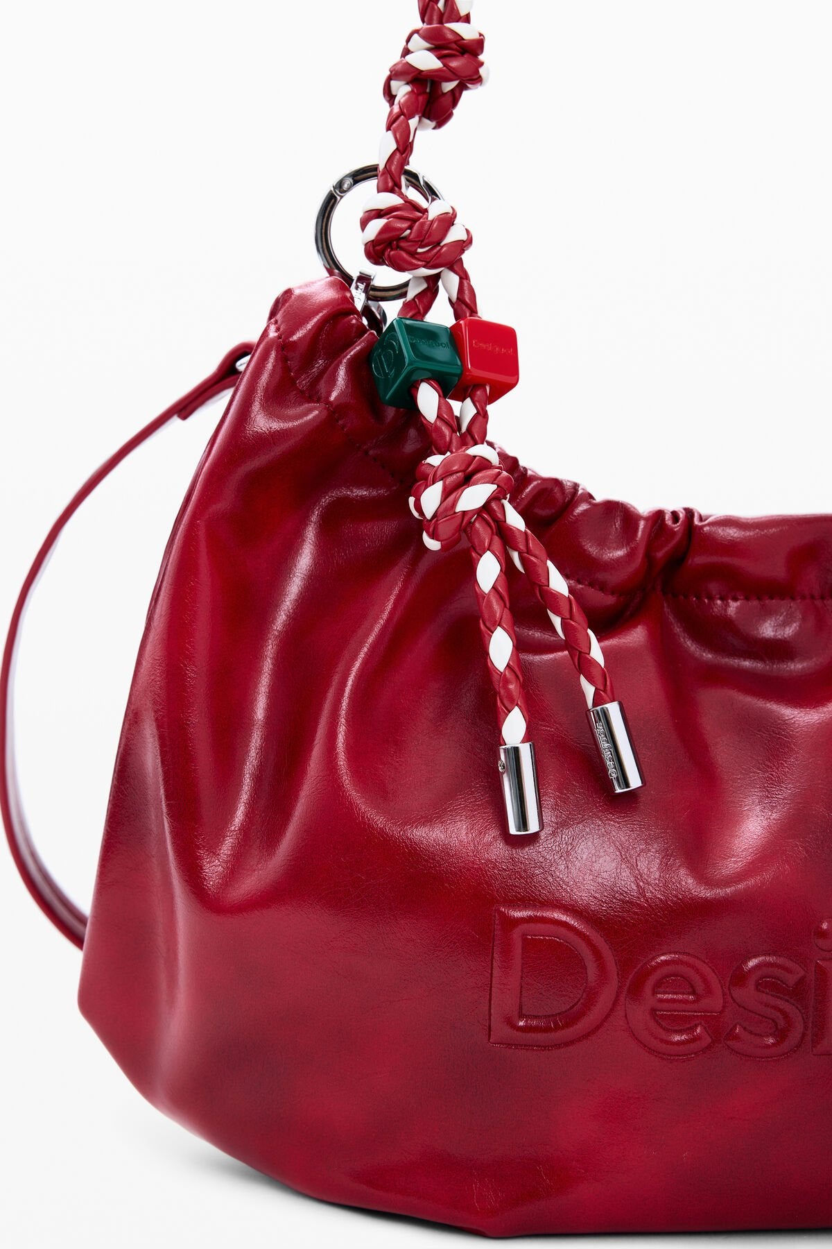 Дамска чанта Women’s handbag Desigual
26SAXP28 3000 Red detail view