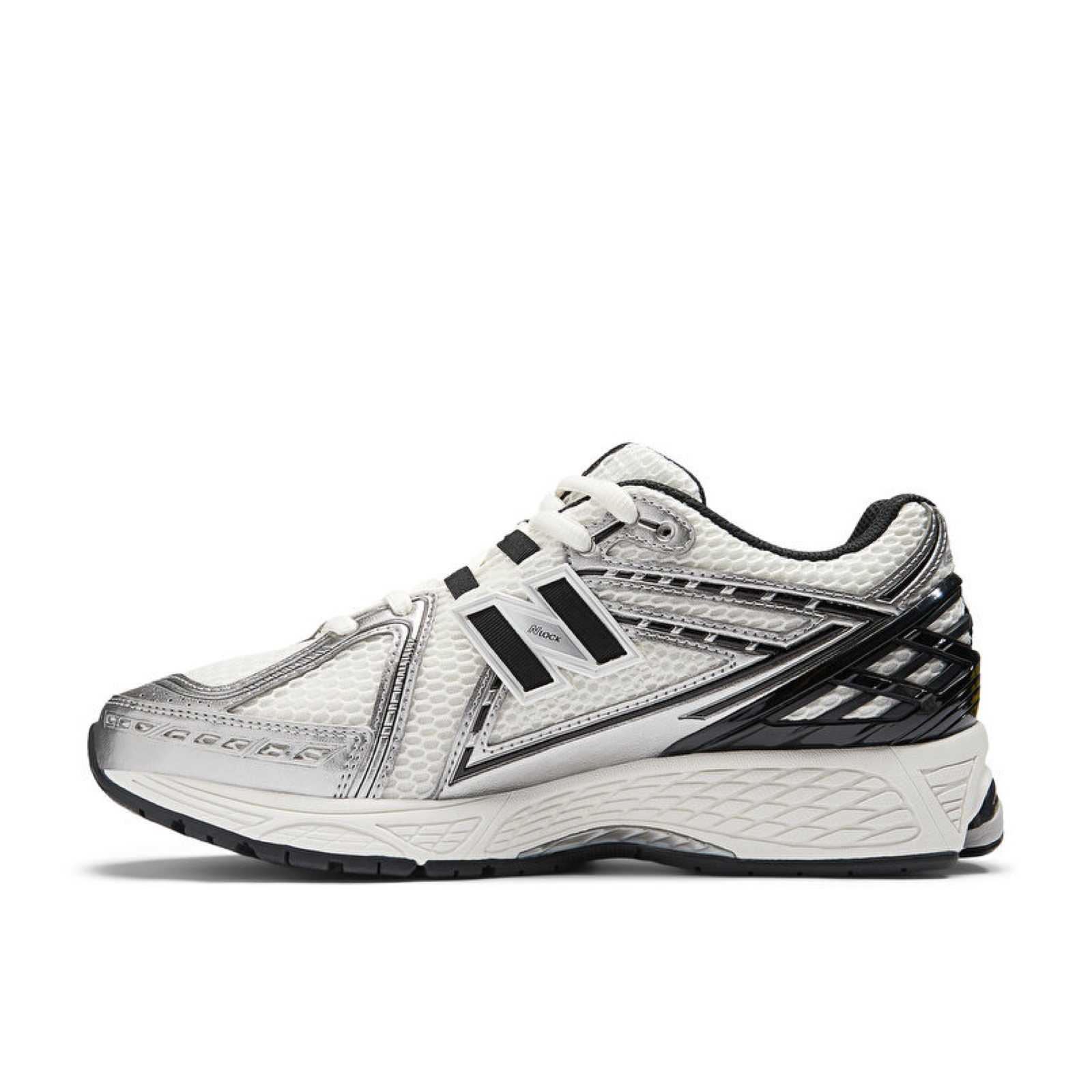 Дамски маратонки New Balance 1906R Women Sneakers GC1906ER Medial View
