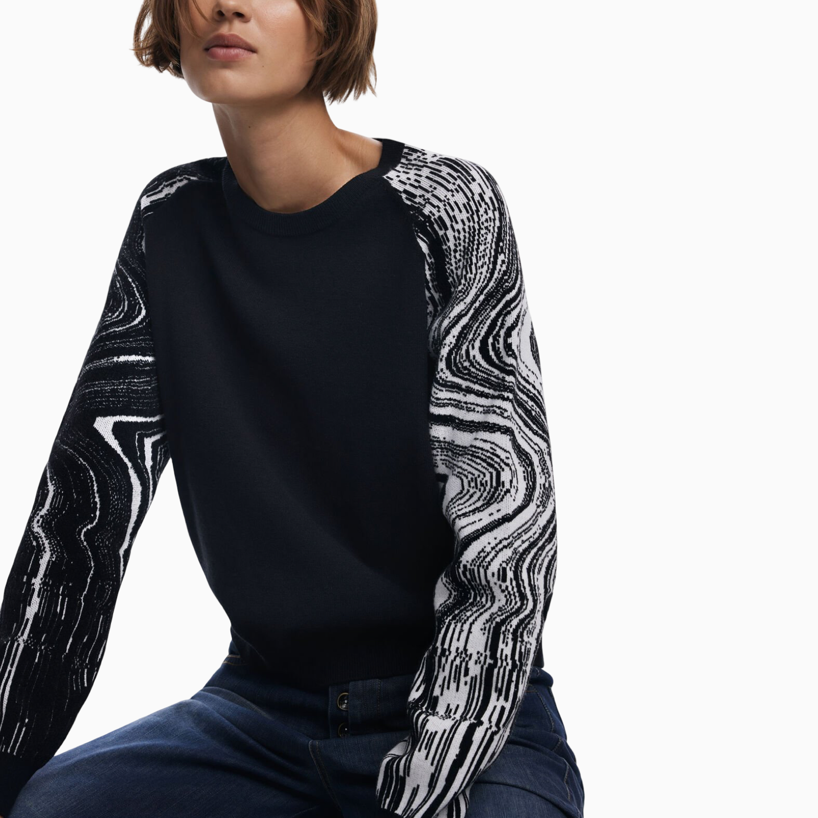 Дамски пуловер Desigual Knitwear 25WWJF28 Close-Up