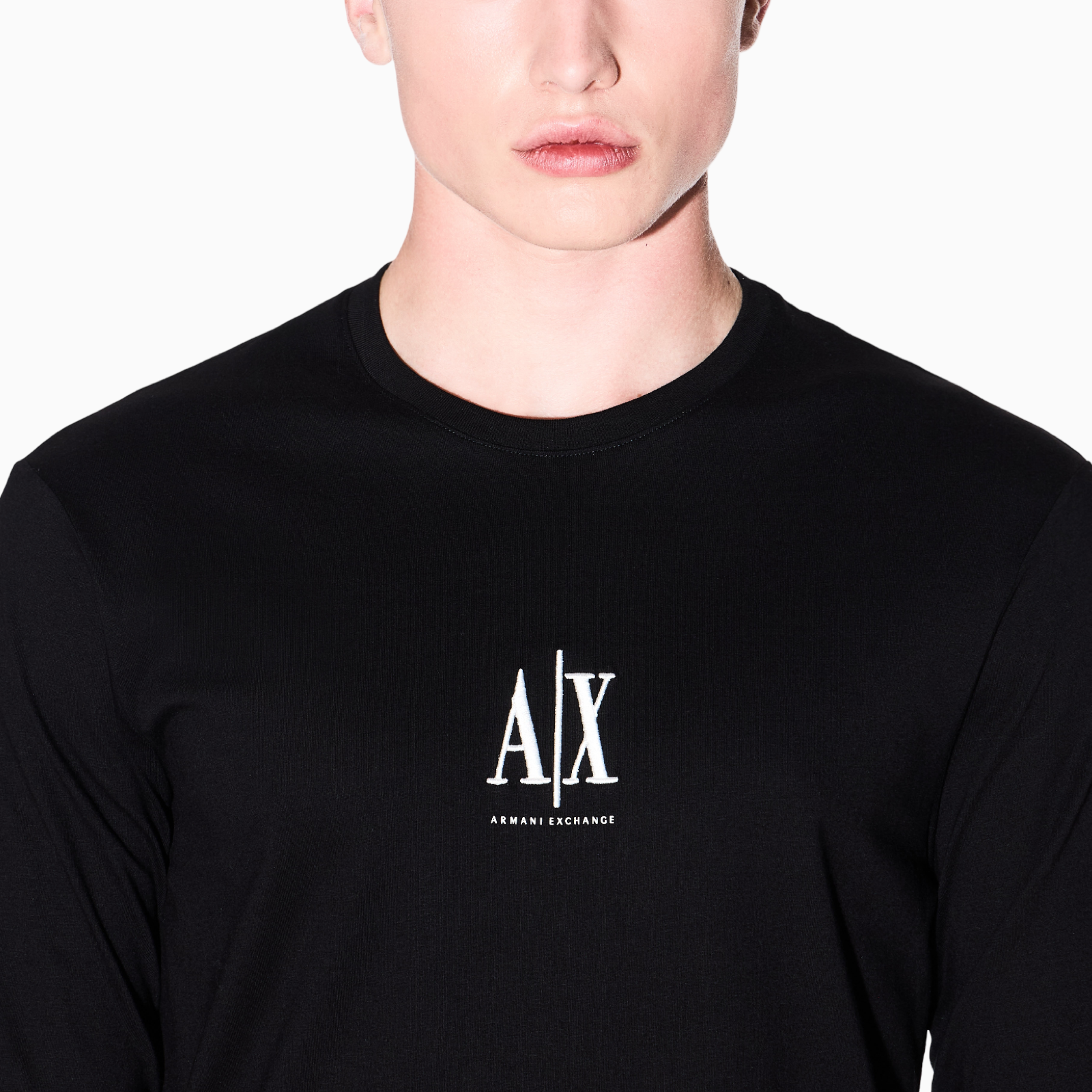Мъжка блуза Armani Exchange Men Long Sleeve T-shirt XM000364 AF12308 UC001 Close-Up