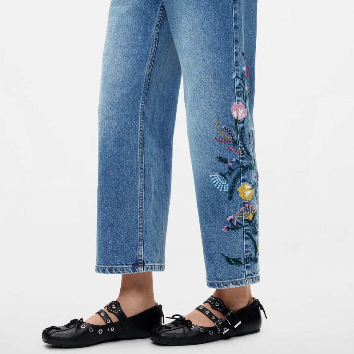 Дамски дънки Desigual women’s jeans 26WWDD16 5053 Side view 
