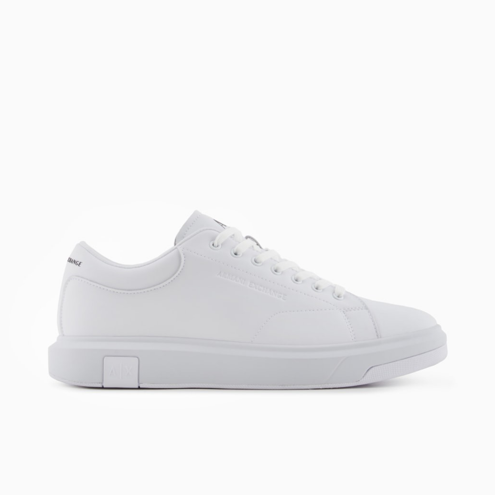 Мъжки бели кецове Armani Exchange Men Sneakers XUX123 XV534 00152 Lateral View