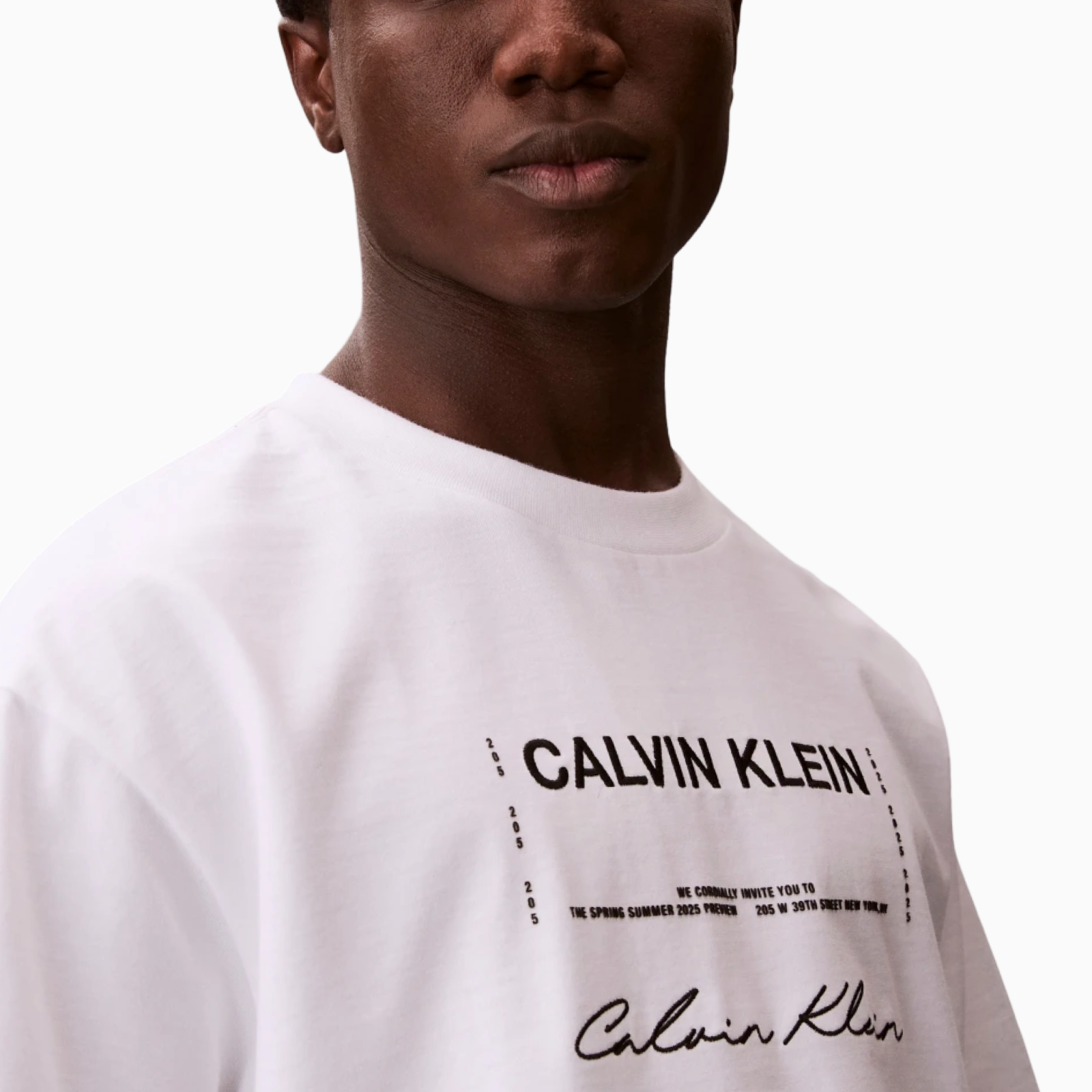 Мъжка тениска Calvin Klein Jeans Men T-shirt LV04RE827G YAF Close-Up