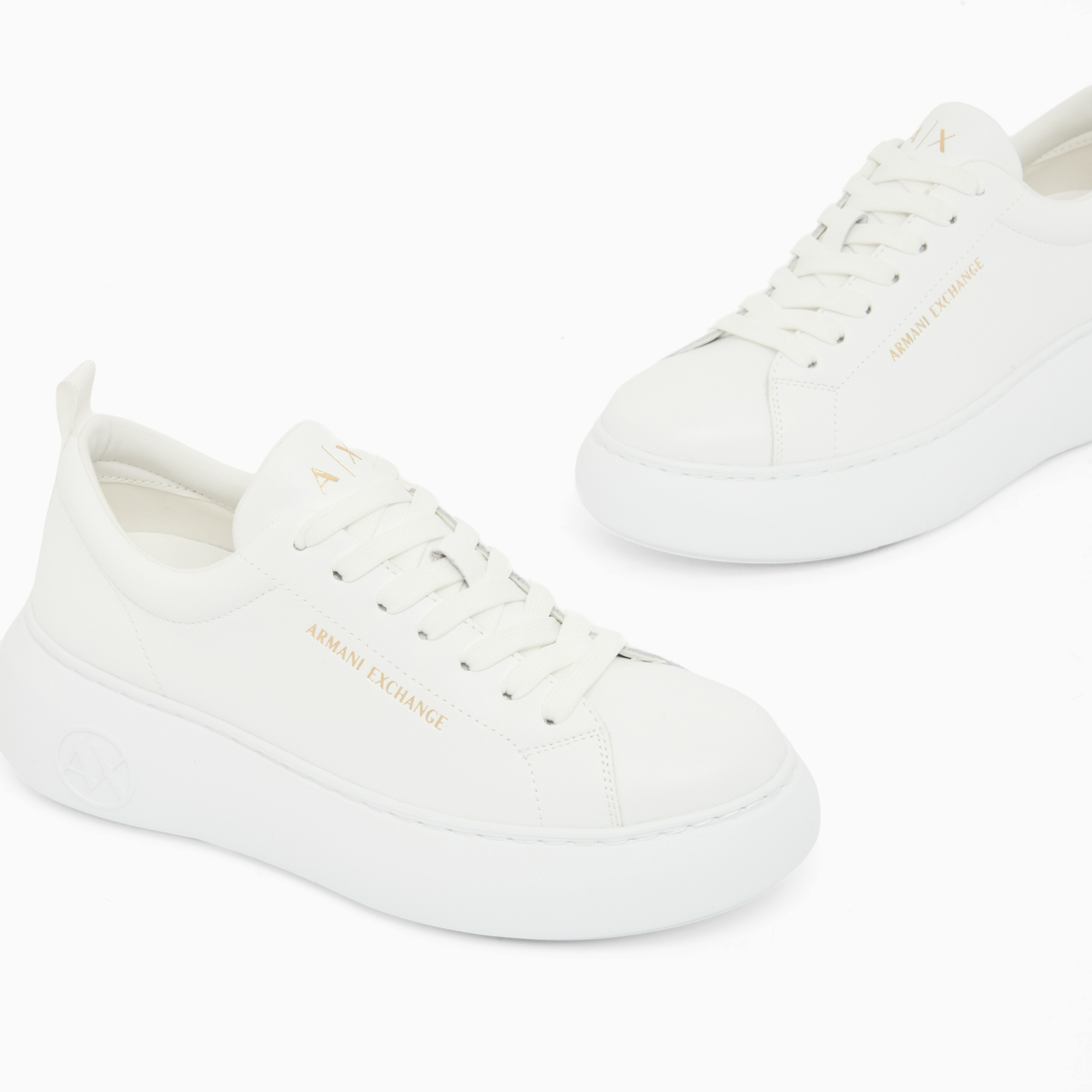 Дамски бели кецове Armani Exchange Women Sneakers XW002790 AF11912 U002 Close-Up