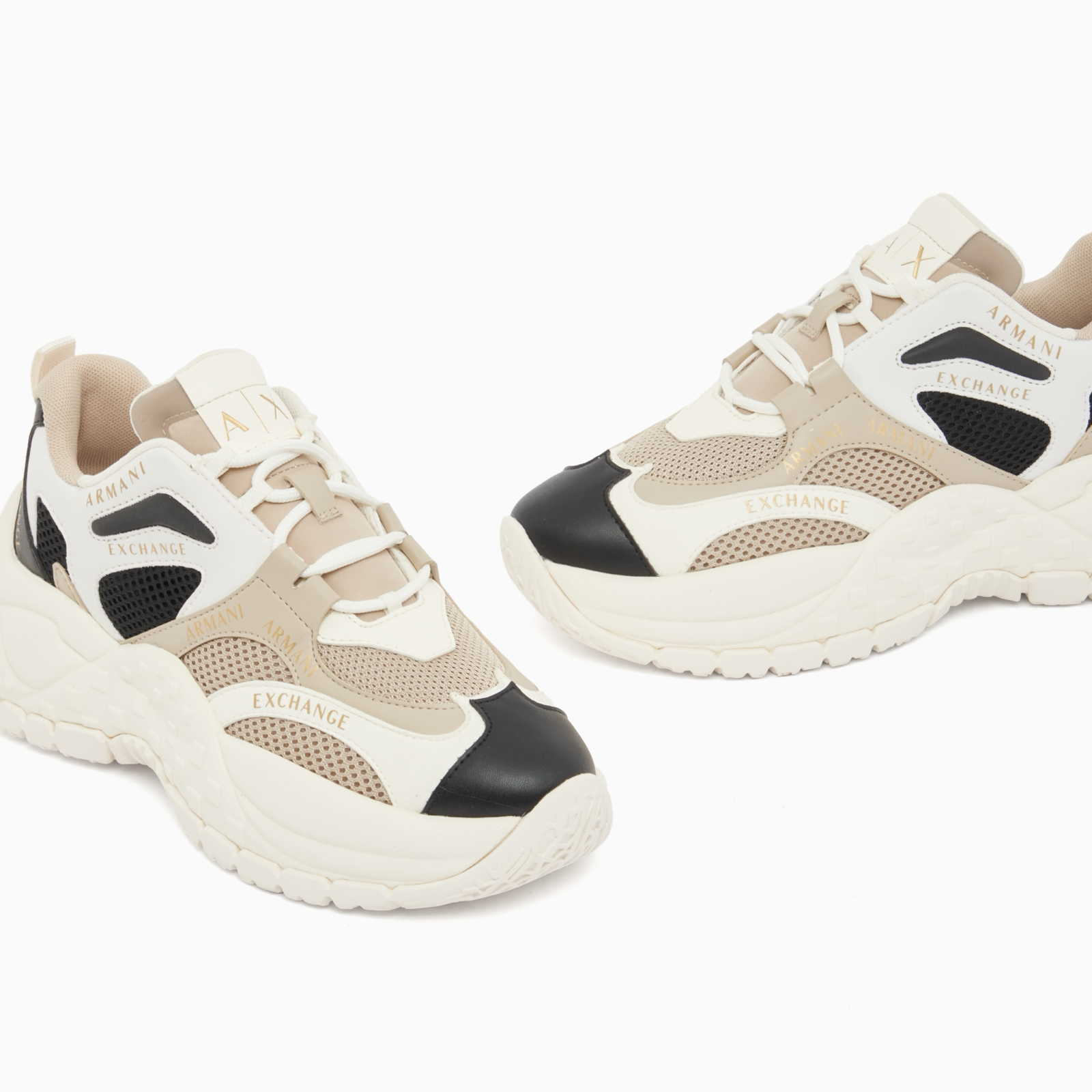 Дамски маратонки Armani Exchange Women Sneakers XD120 XV708 MZ992 Close-Up