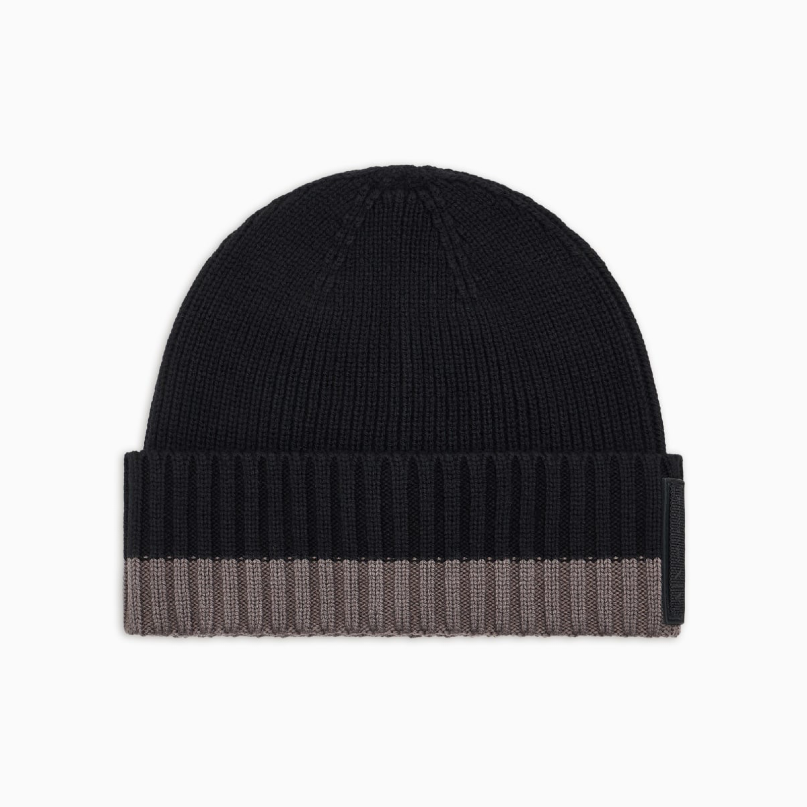 Мъжка черна зимна шапка Armani Exchange Men Hat XM001538 AF13776 Front View