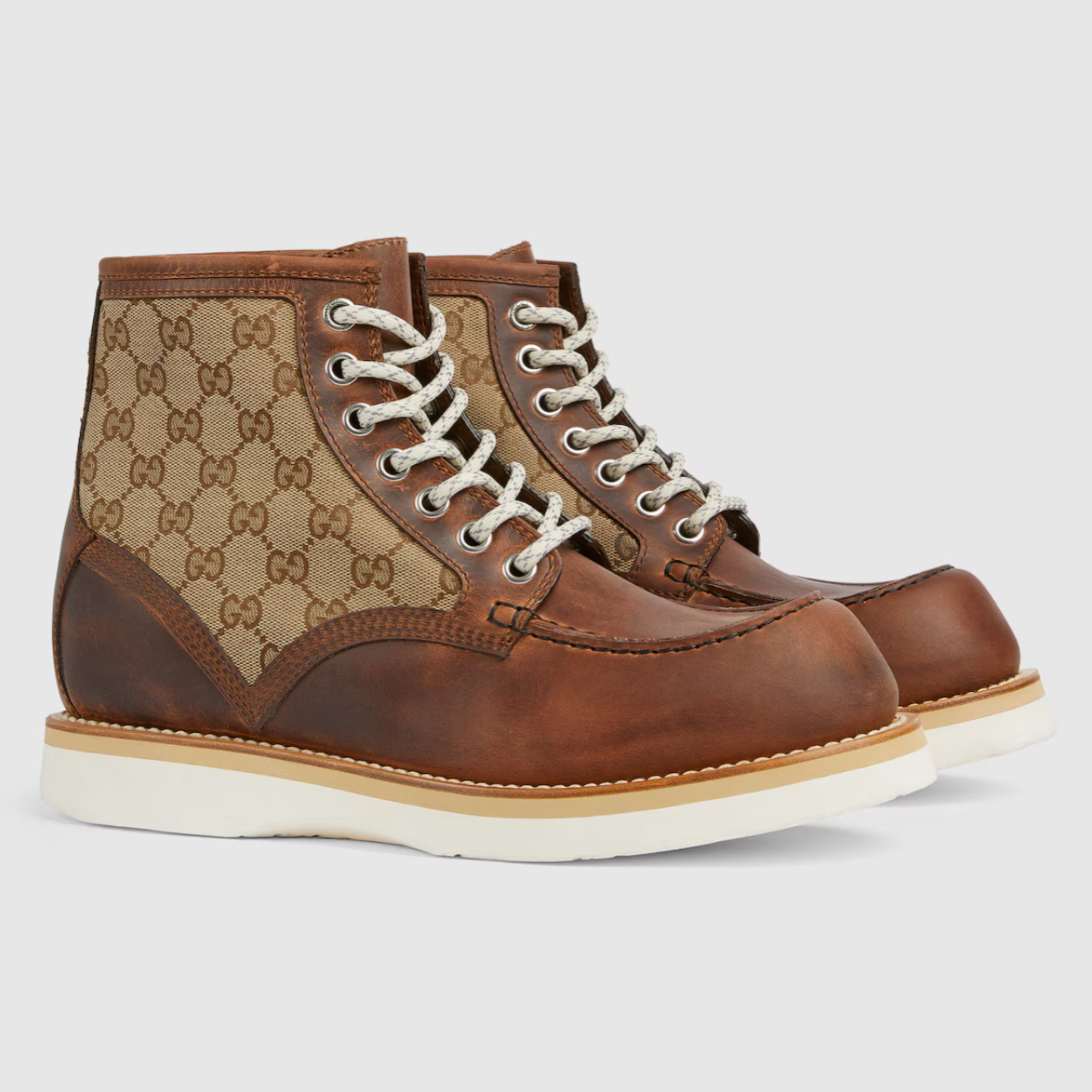 Мъжки боти Men’s ankle boots Gucci
831149AAEZE2541 Brown angled view