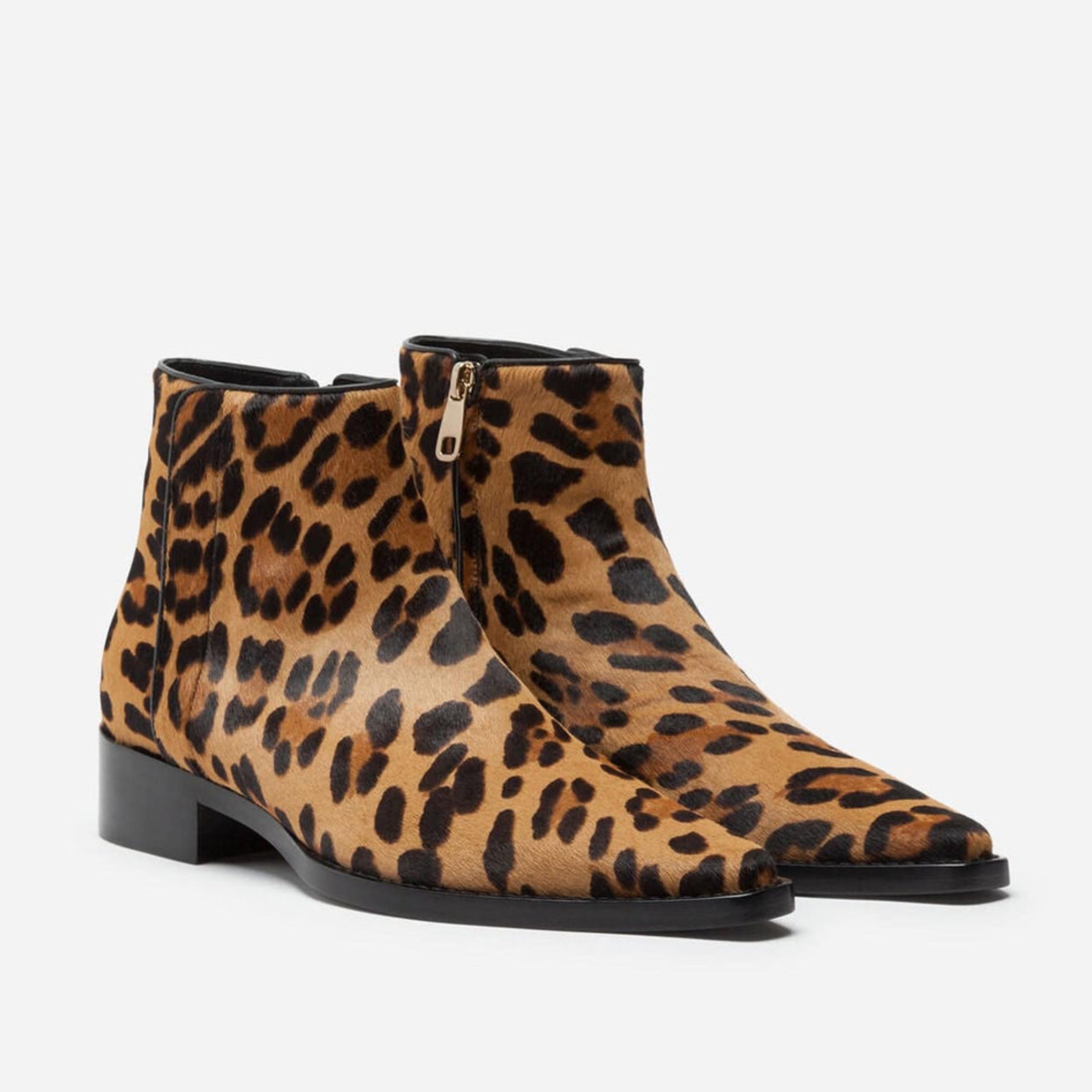 Дамски елегантни боти с остър връх Women’s leopard ankle boots DOLCE & GABBANA CT0583 AI533 angled
view