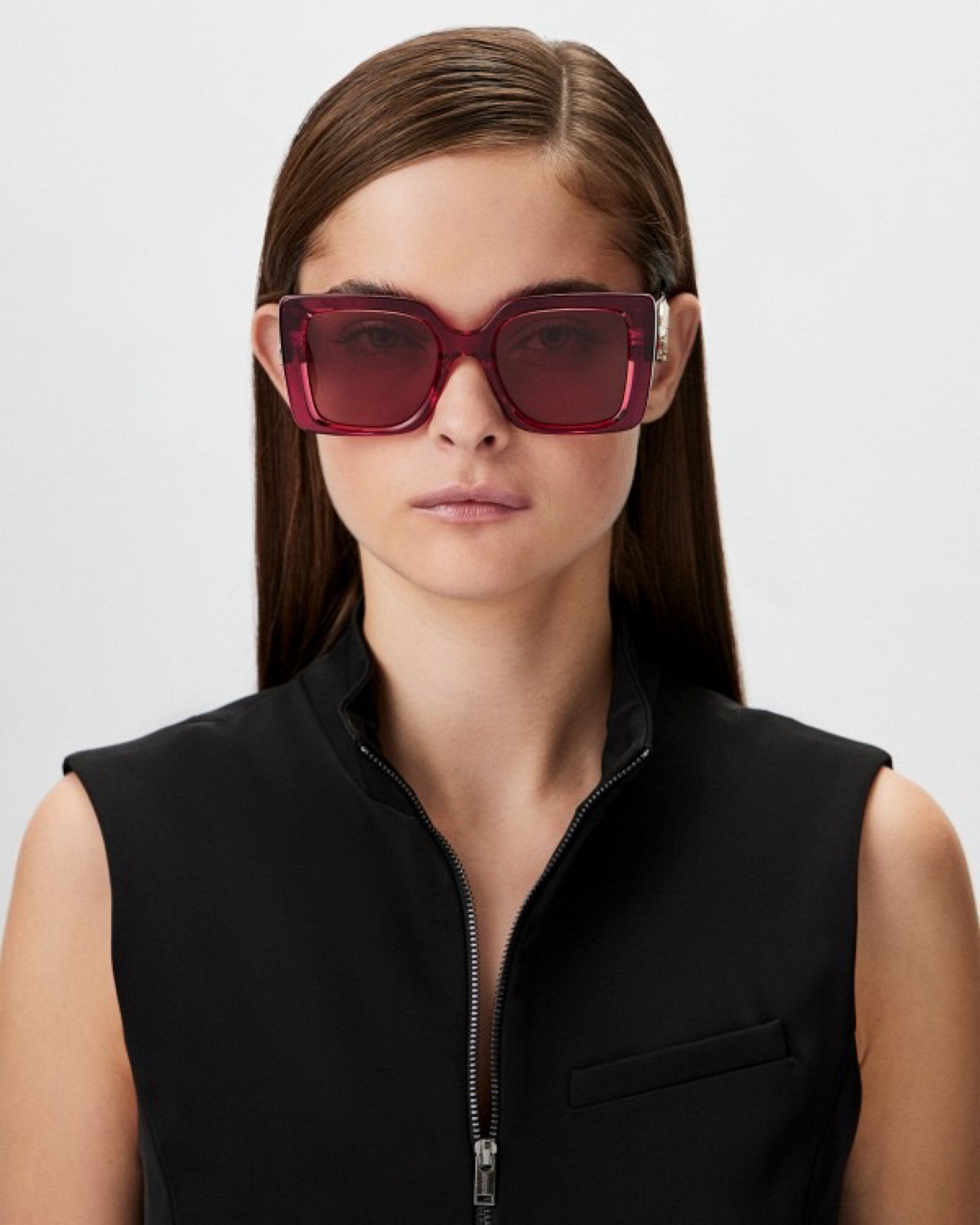 Дамски слънчеви очила Karl Lagerfeld KL6126S 540 Women Sunglasses Model View
