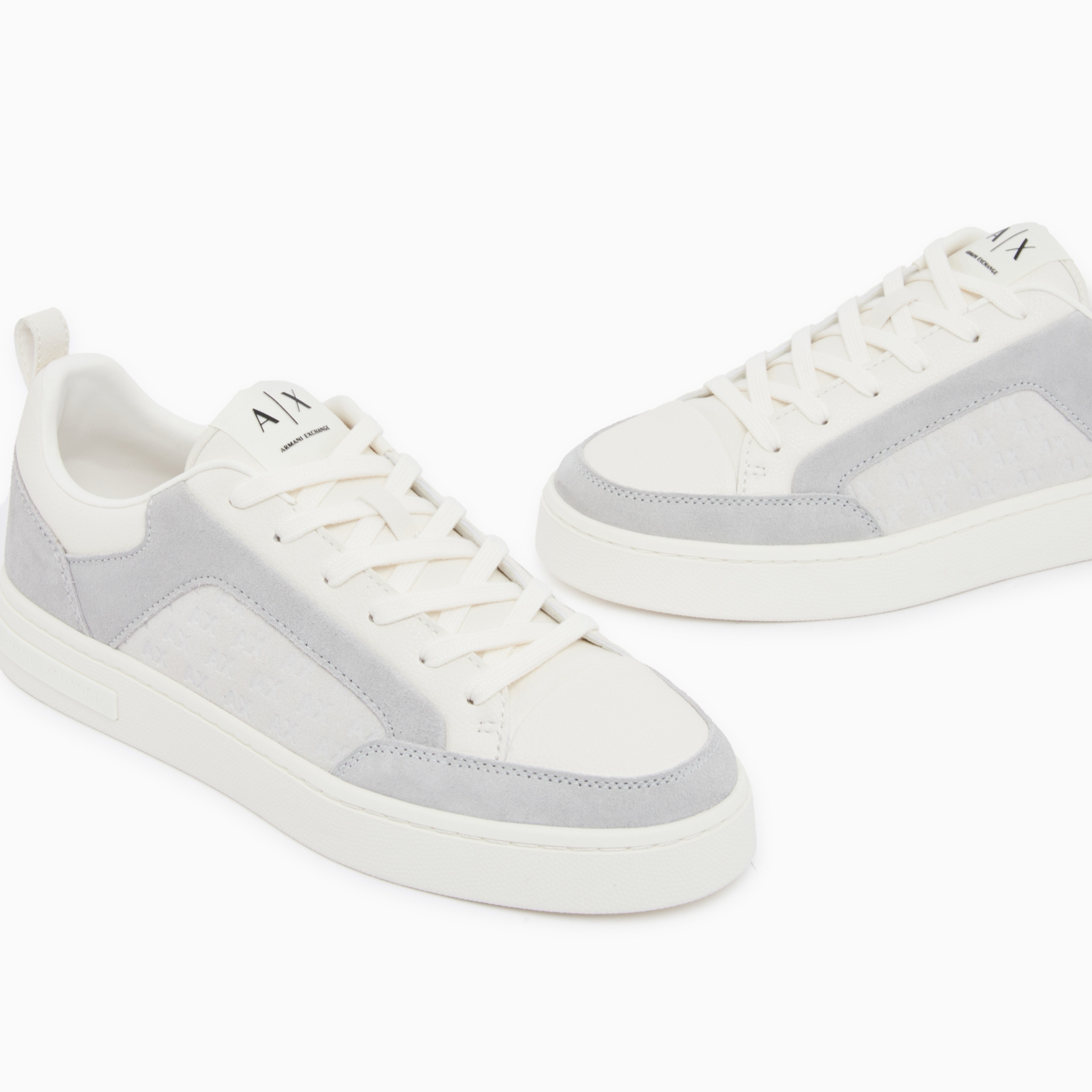 Мъжки кецове Armani Exchange Men Sneakers XM003388 AF27475 U0003 Close-Up