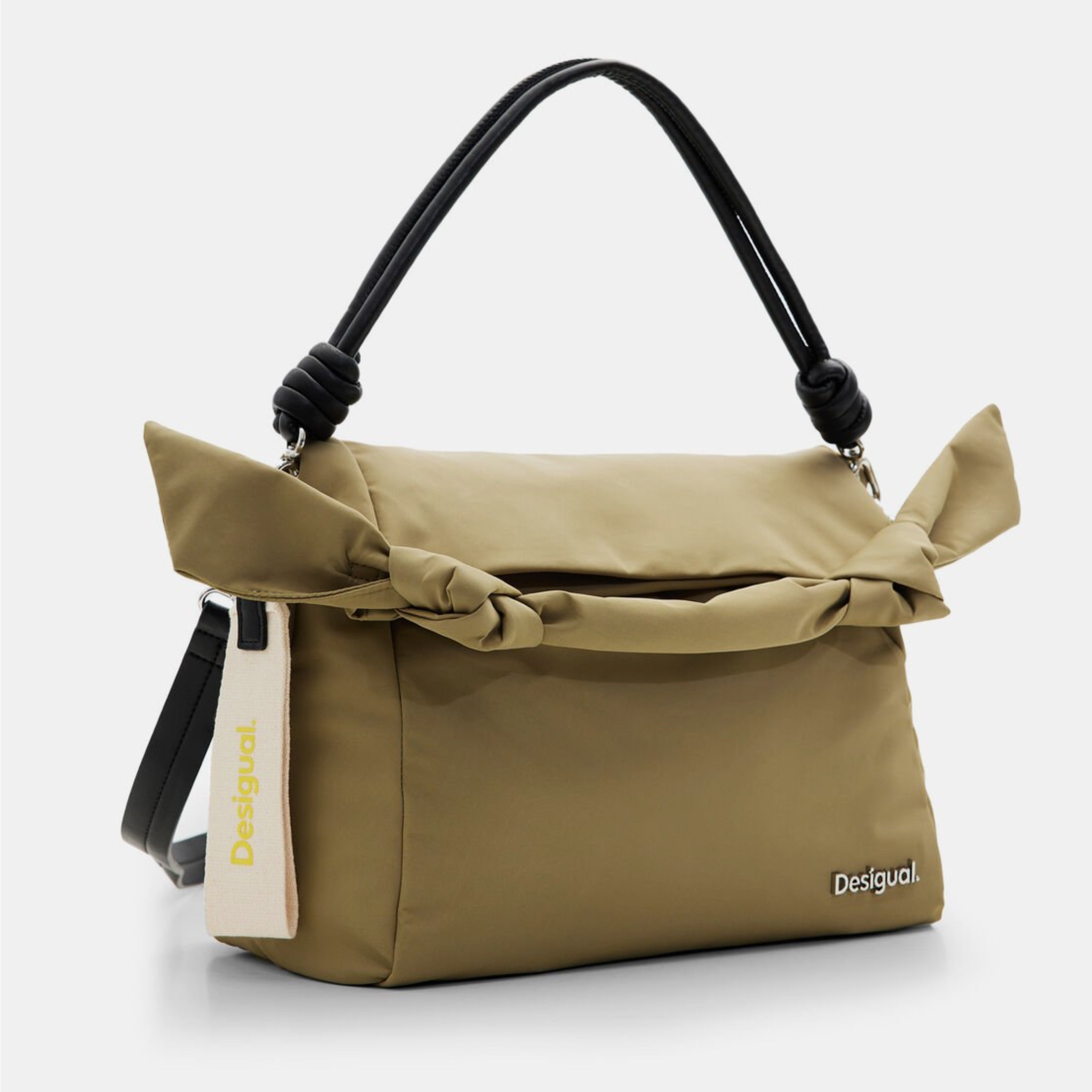 Дамска чанта в зелено Women’s M-Multi position padded bag Desigual
24SAXY03 4092U