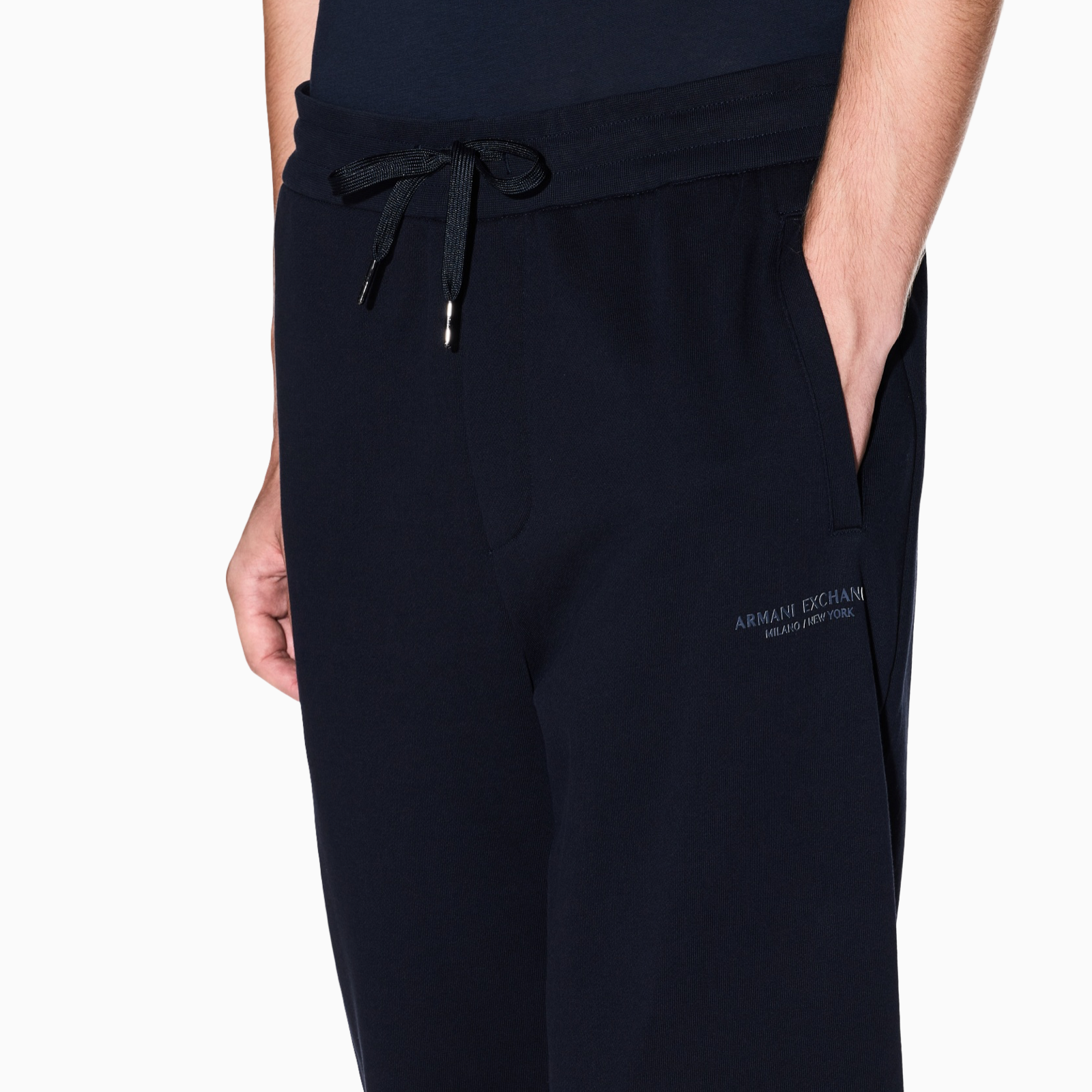 Мъжко синьо долнище Armani Exchange Men Sweatpants XM001299 AF20934 UB101 Close-Up