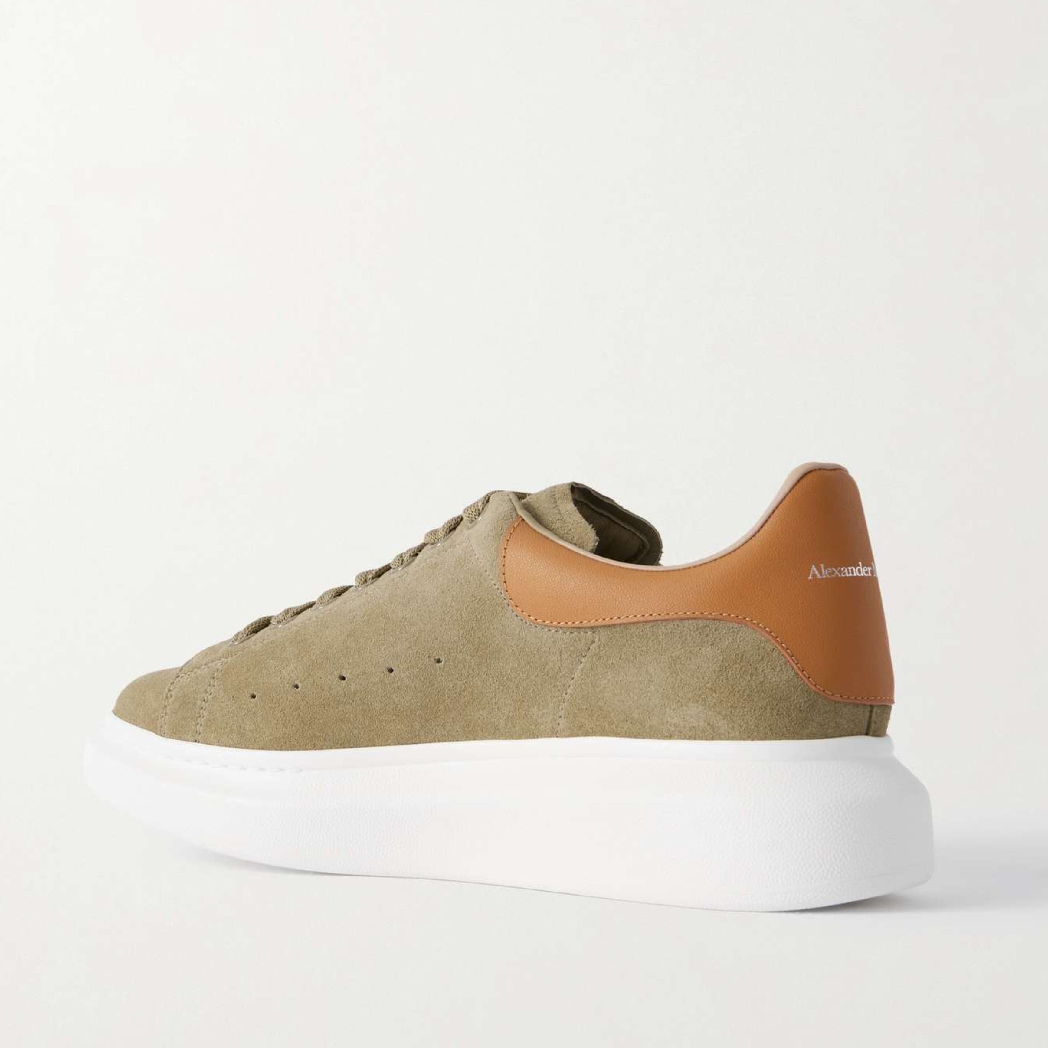 Мъжки кецове Unisex sneakers Alexander Mcqueen 553680WIAGL 2005 Brown medial view