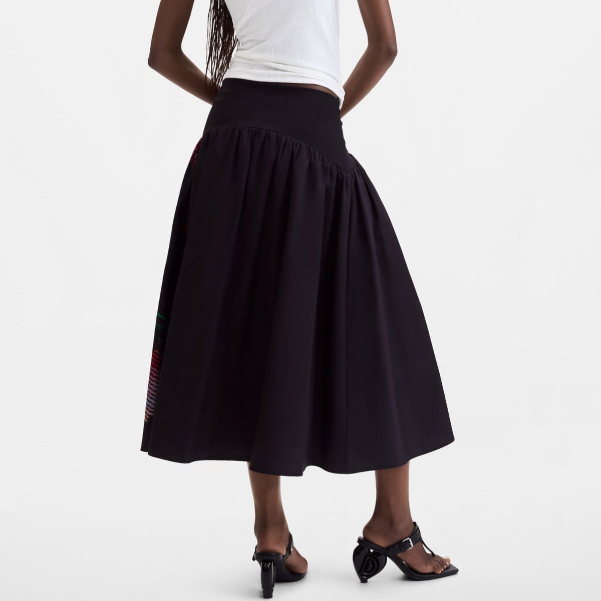 Дамска пола Desigual women’s skirt 26SWFW02 2000 Back view 