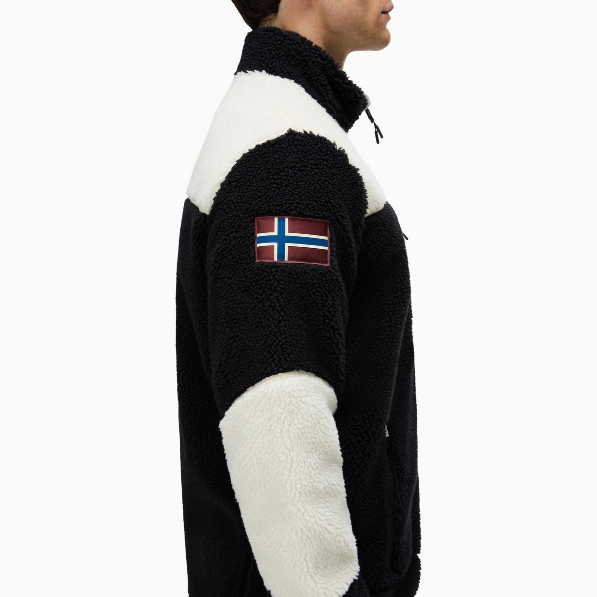Мъжки суичър Napapijri Yupik Men Fleece Sweatshirt NP0A8AZU MCB Close-Up