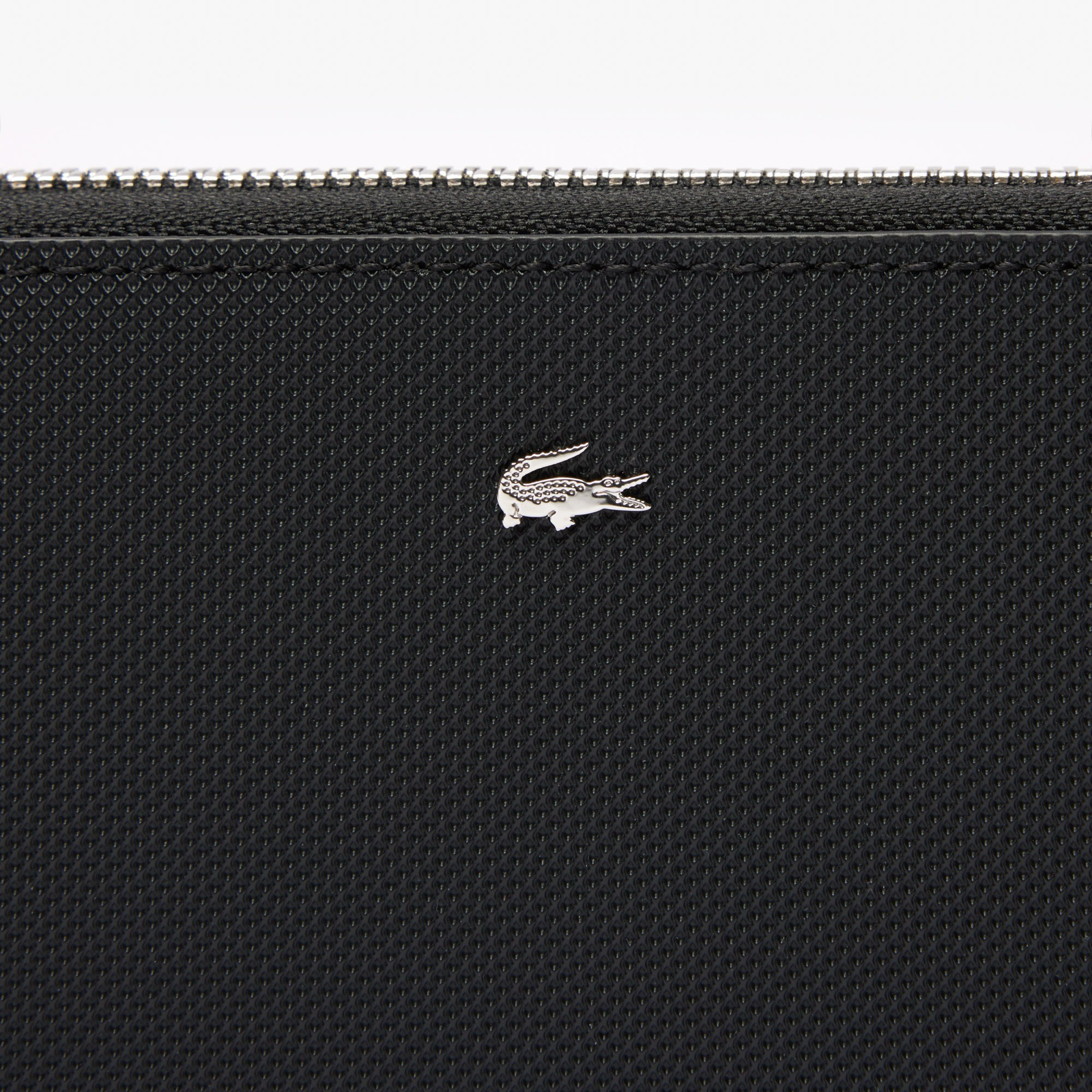 Клъч портмоне Lacoste Continental Clutch Wallet NF4765DZ Close-Up